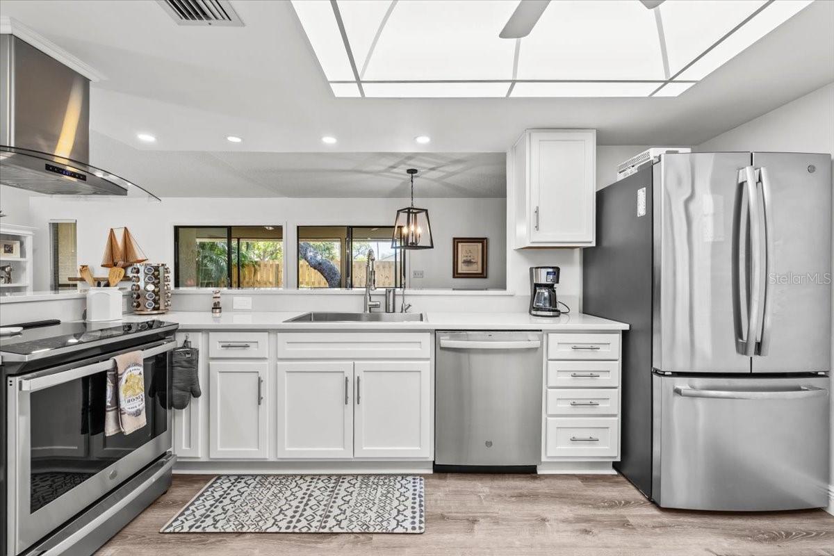 Image 13 of 46 For 110 Parkside Colony Drive