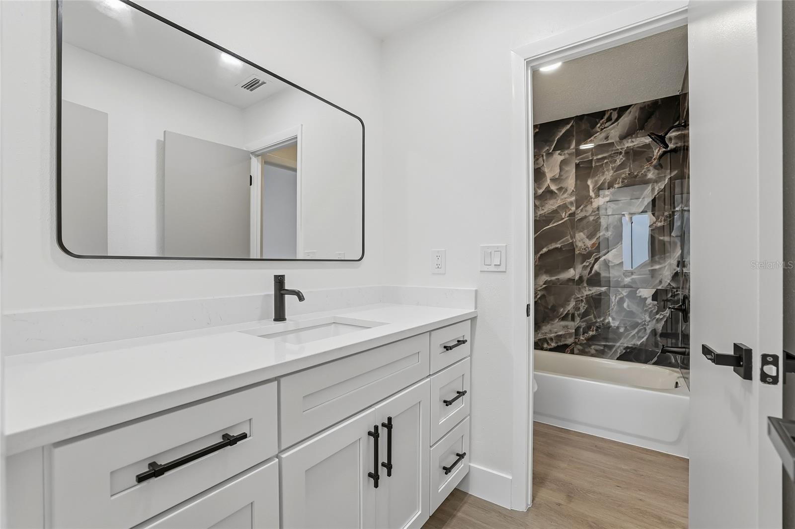 Image 27 of 38 For 9478 Forest Hills Circle