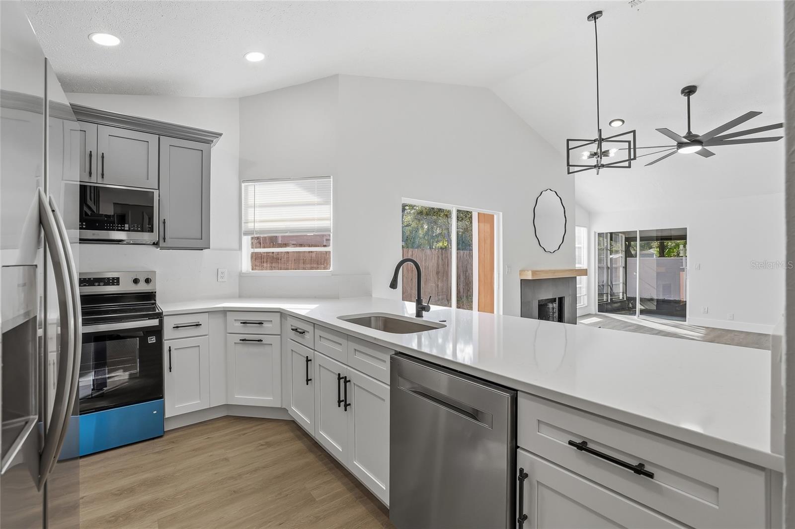 Image 3 of 38 For 9478 Forest Hills Circle