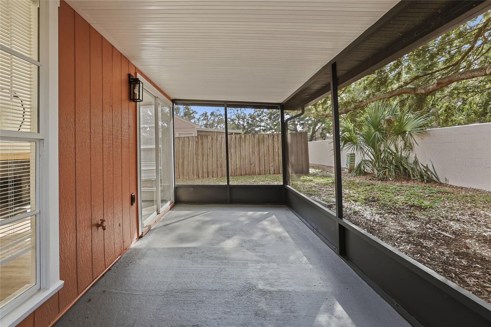 Image 32 of 38 For 9478 Forest Hills Circle