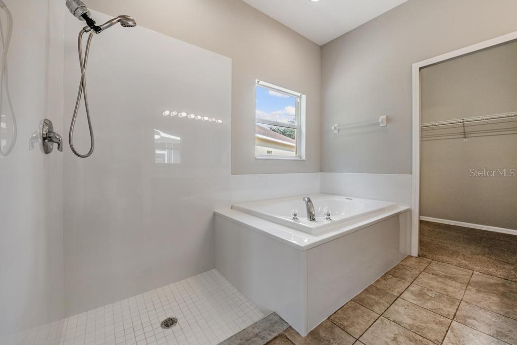 Image 28 of 45 For 16501 Sandhill Crane Drive