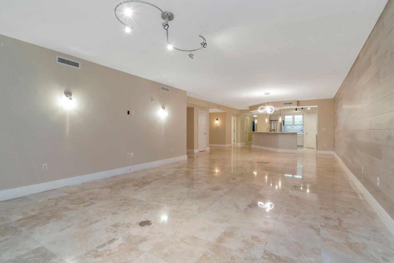 Image 18 of 45 For 1350 Gulf Boulevard 703