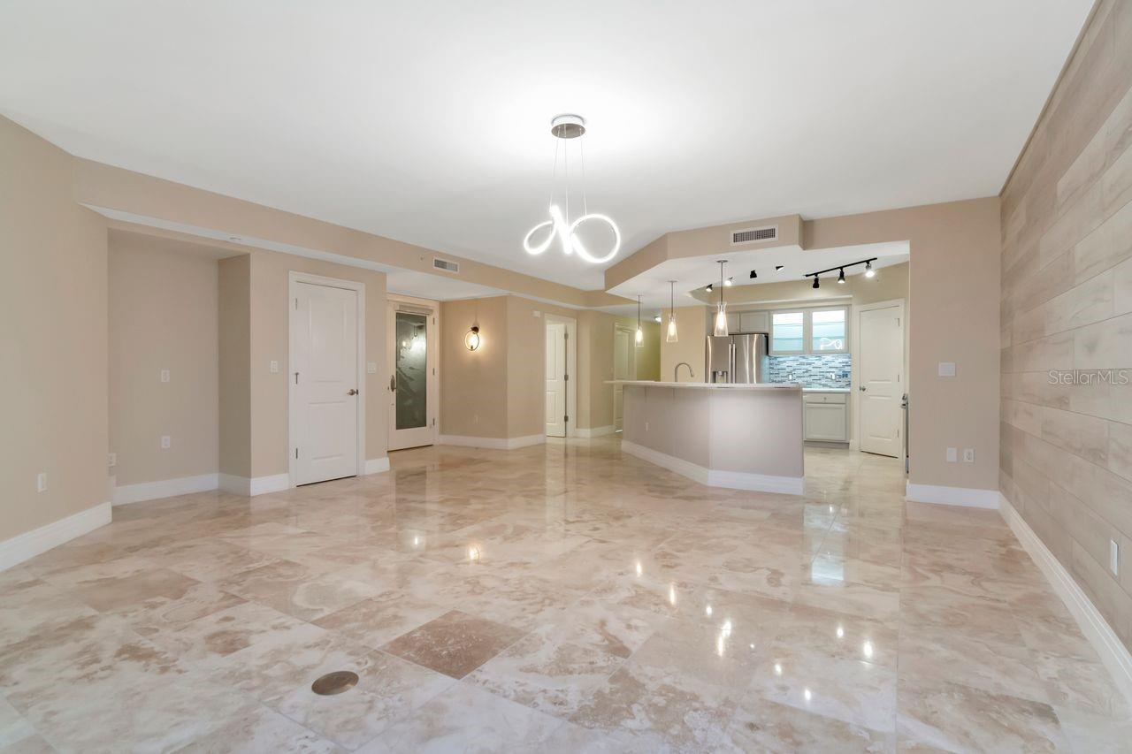 Image 19 of 45 For 1350 Gulf Boulevard 703