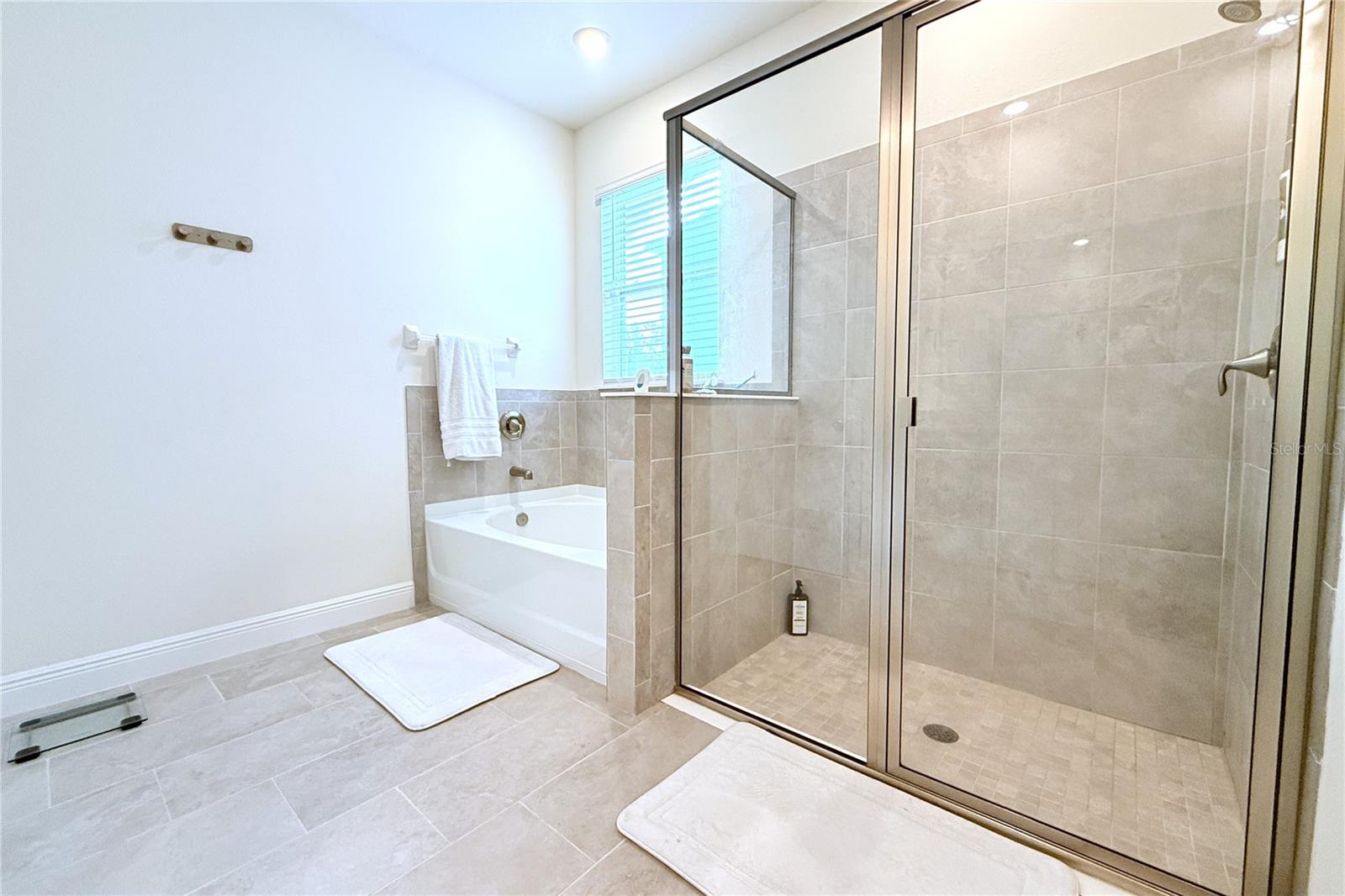 Image 30 of 57 For 33034 Sand Creek Drive