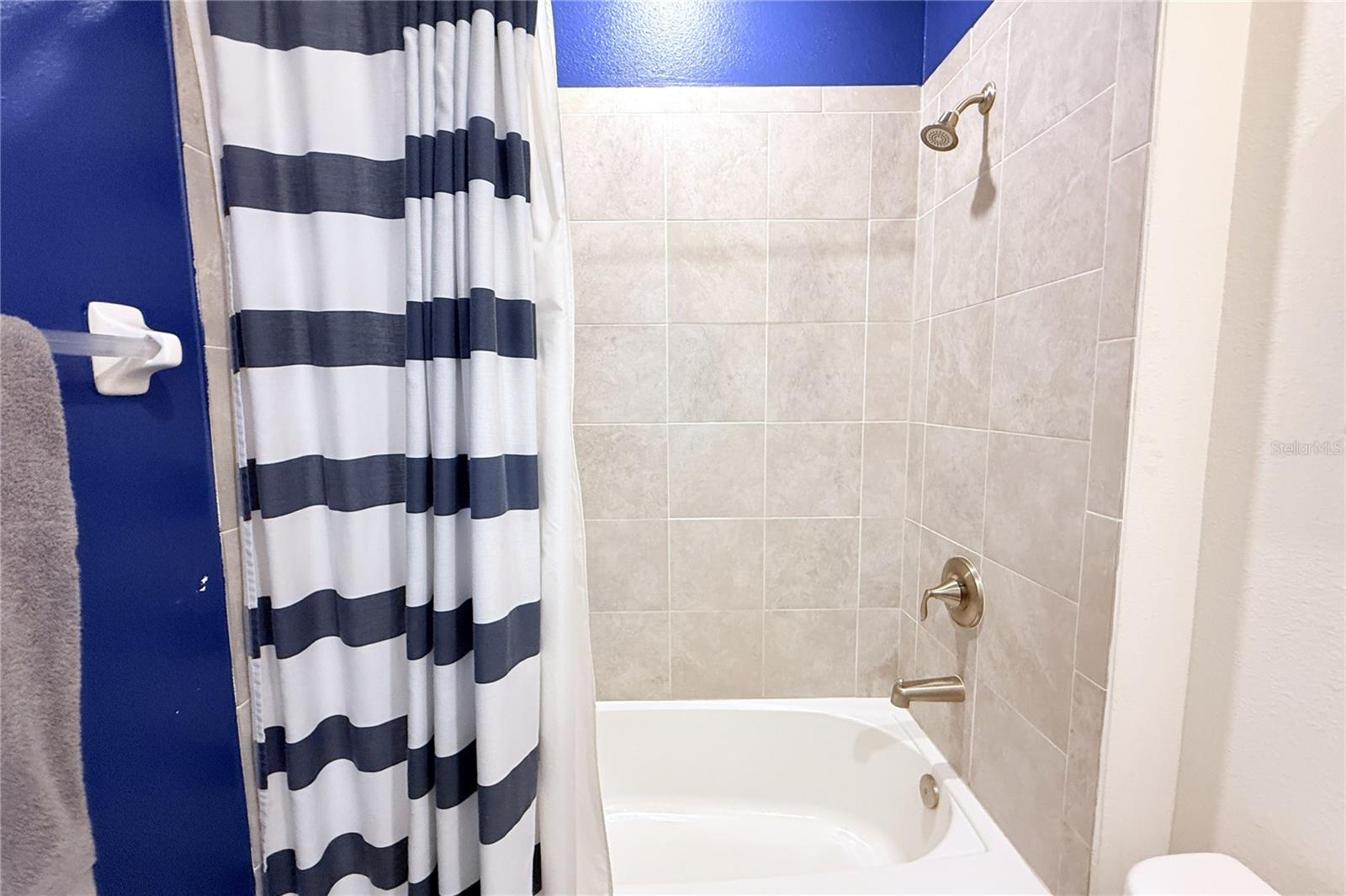 Image 39 of 57 For 33034 Sand Creek Drive