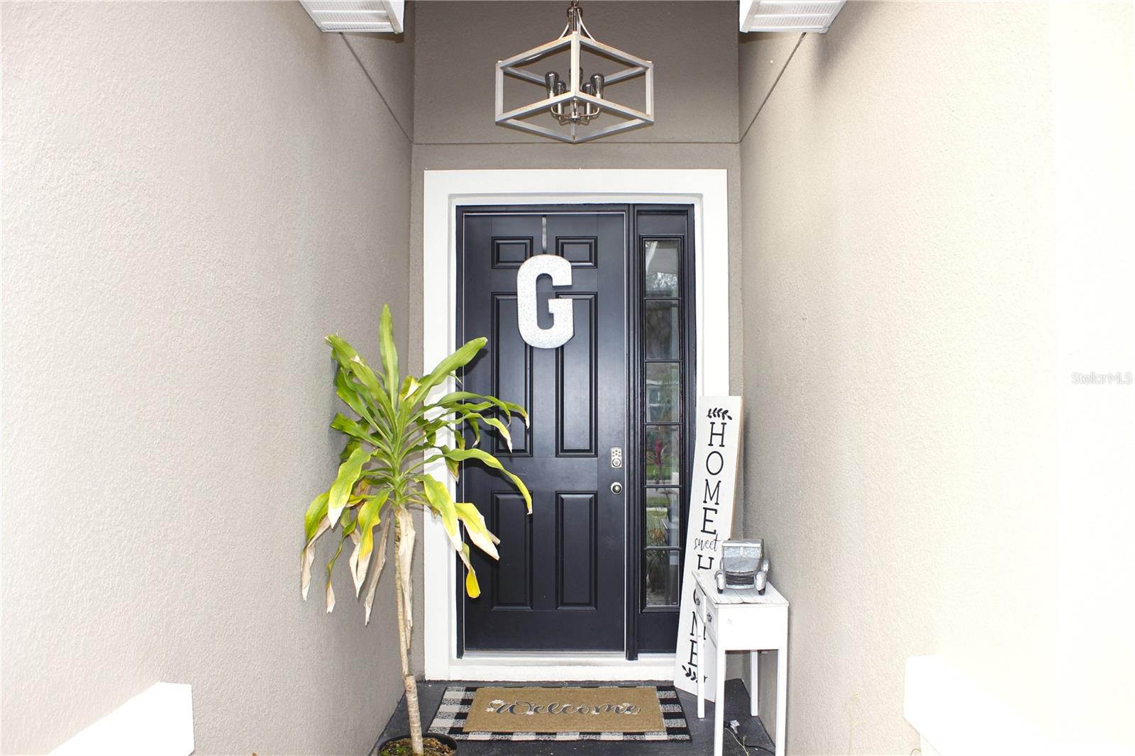 Image 7 of 57 For 33034 Sand Creek Drive