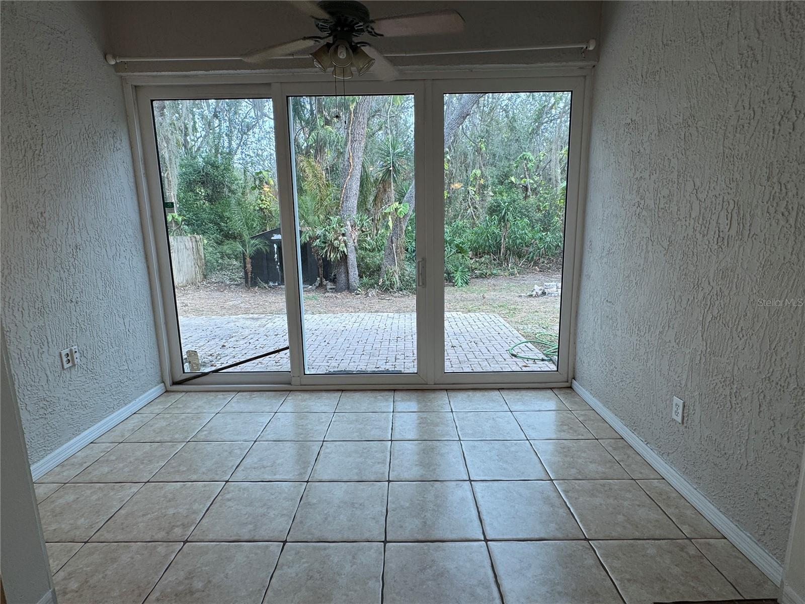 Image 23 of 26 For 4135 Quail Briar Drive