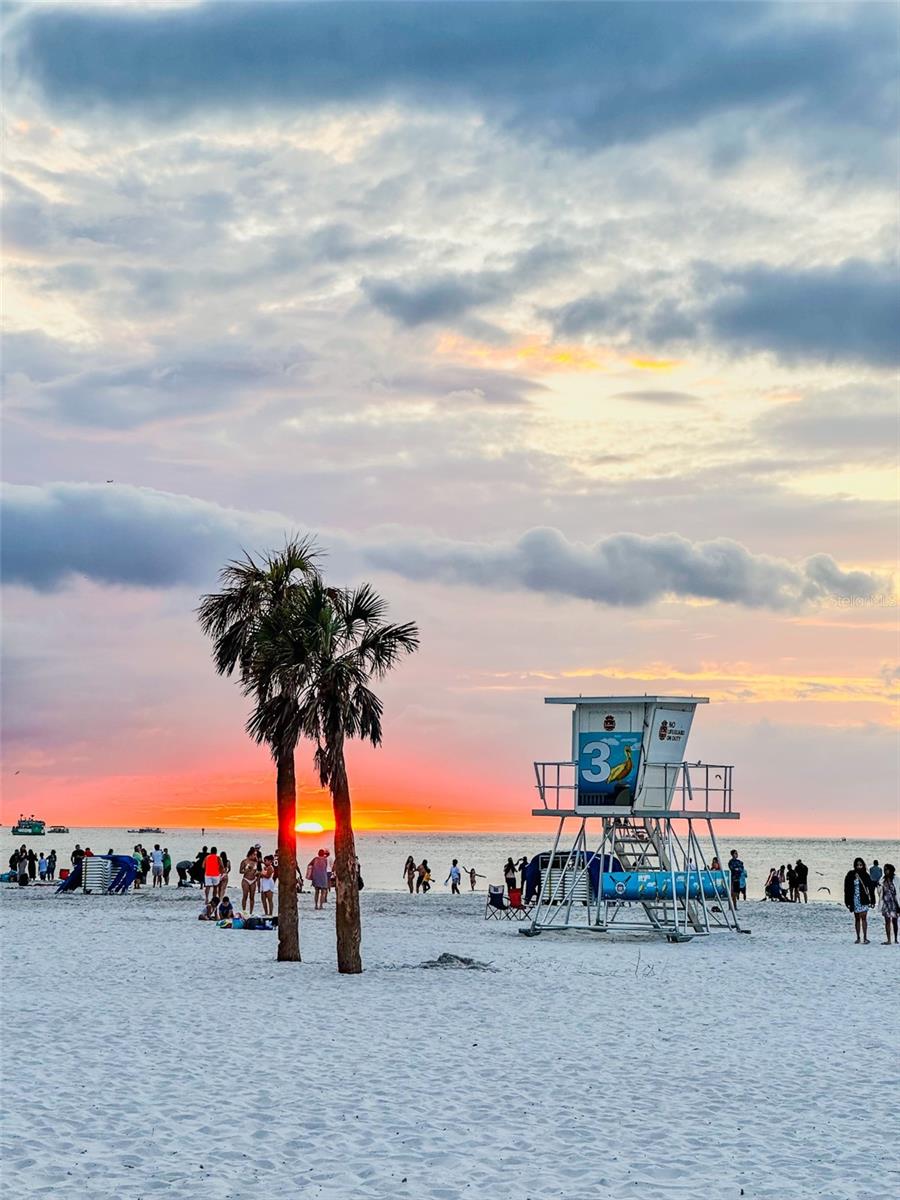 Image 22 of 23 For 701 Madison Avenue 421