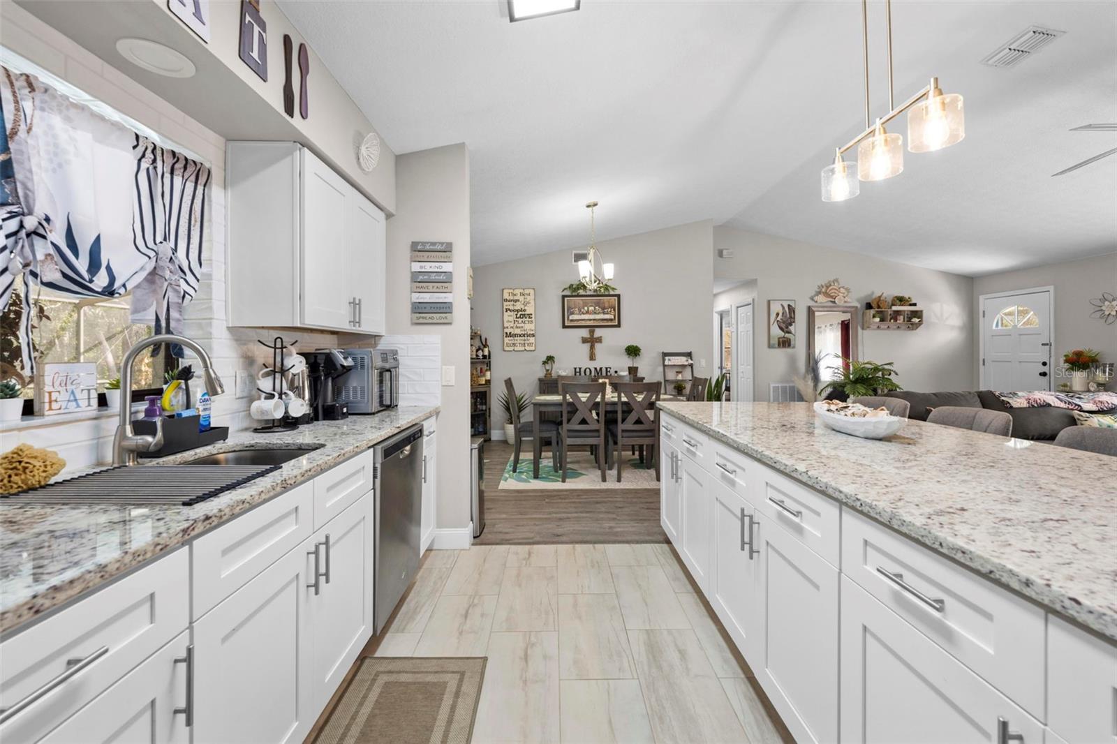 Image 29 of 53 For 1263 Getty Lane