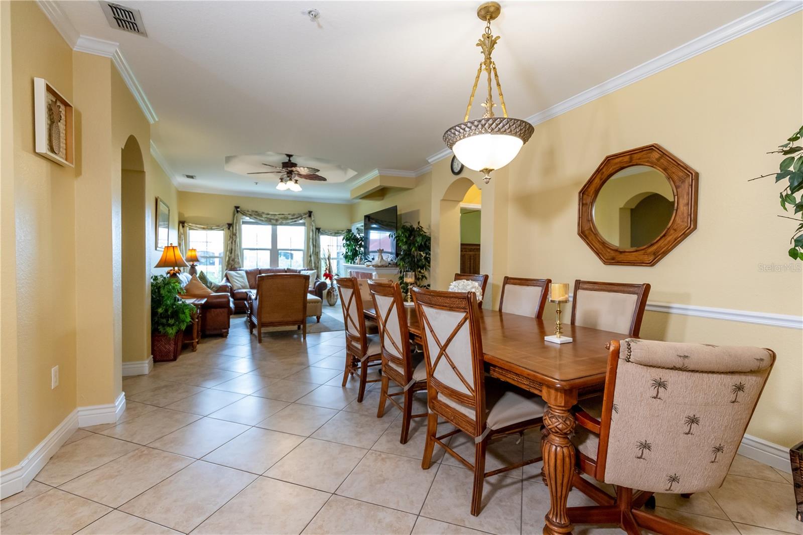 Image 15 of 33 For 2724 Via Murano 639