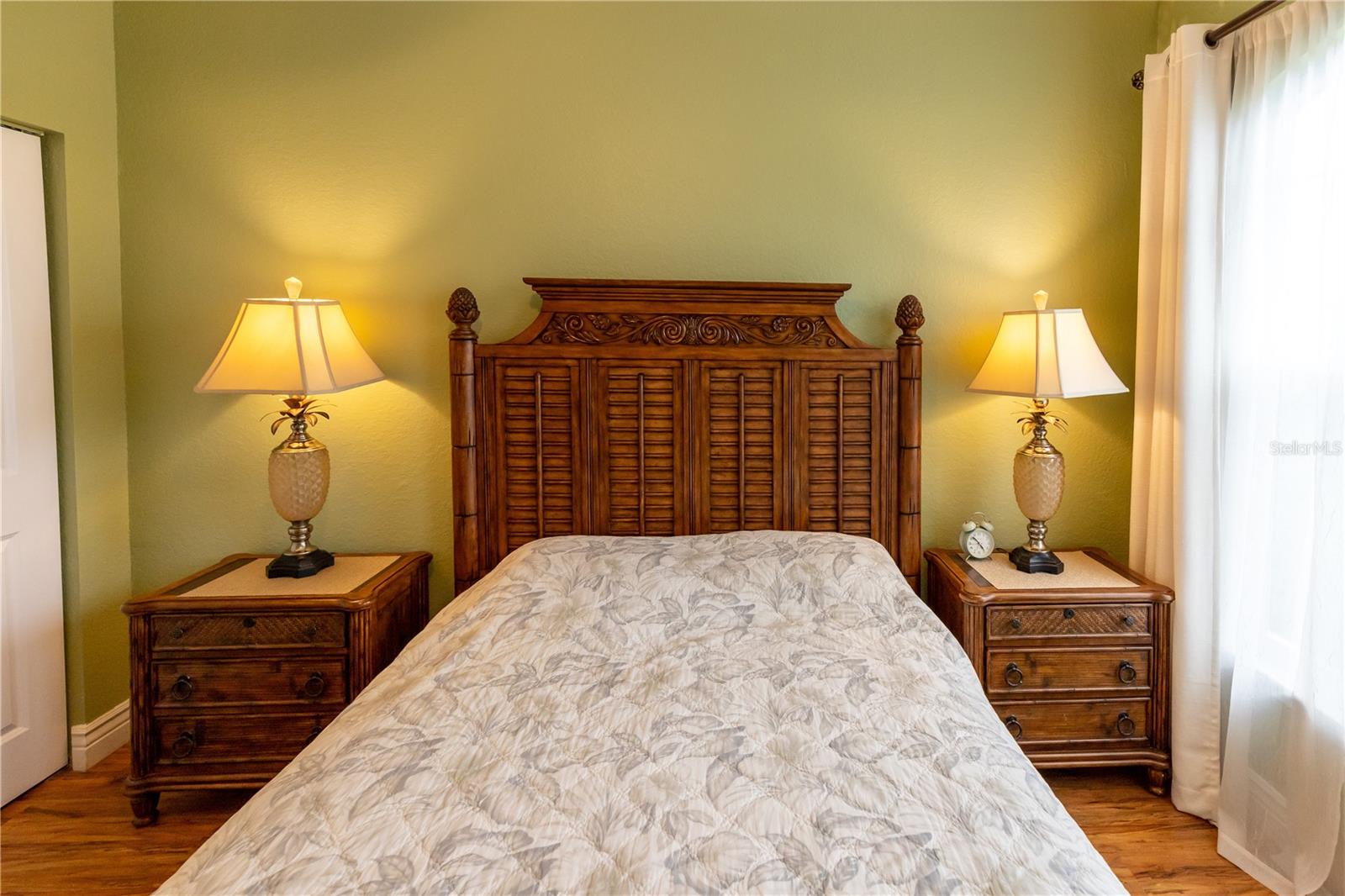 Image 27 of 33 For 2724 Via Murano 639