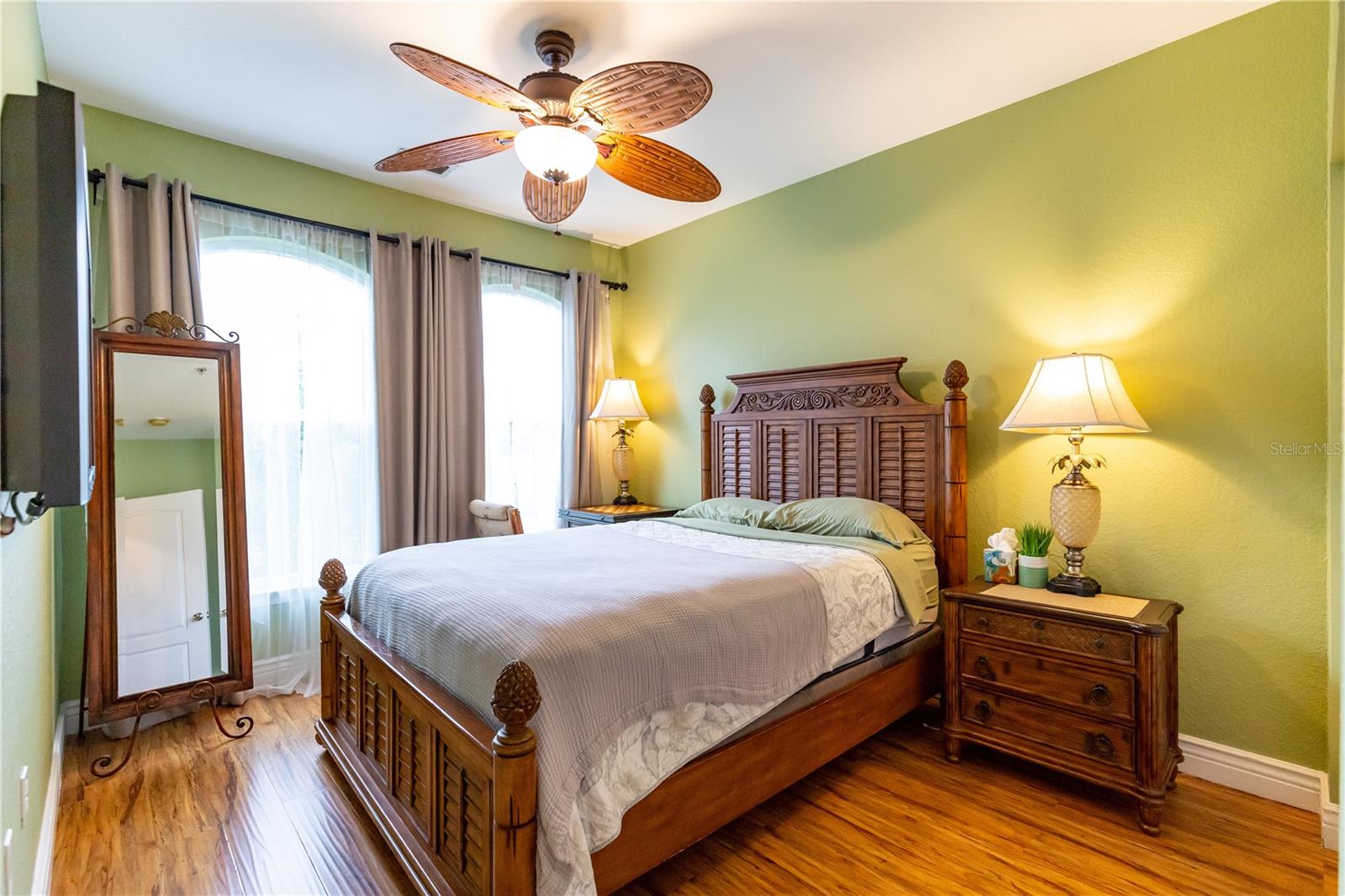 Image 29 of 33 For 2724 Via Murano 639