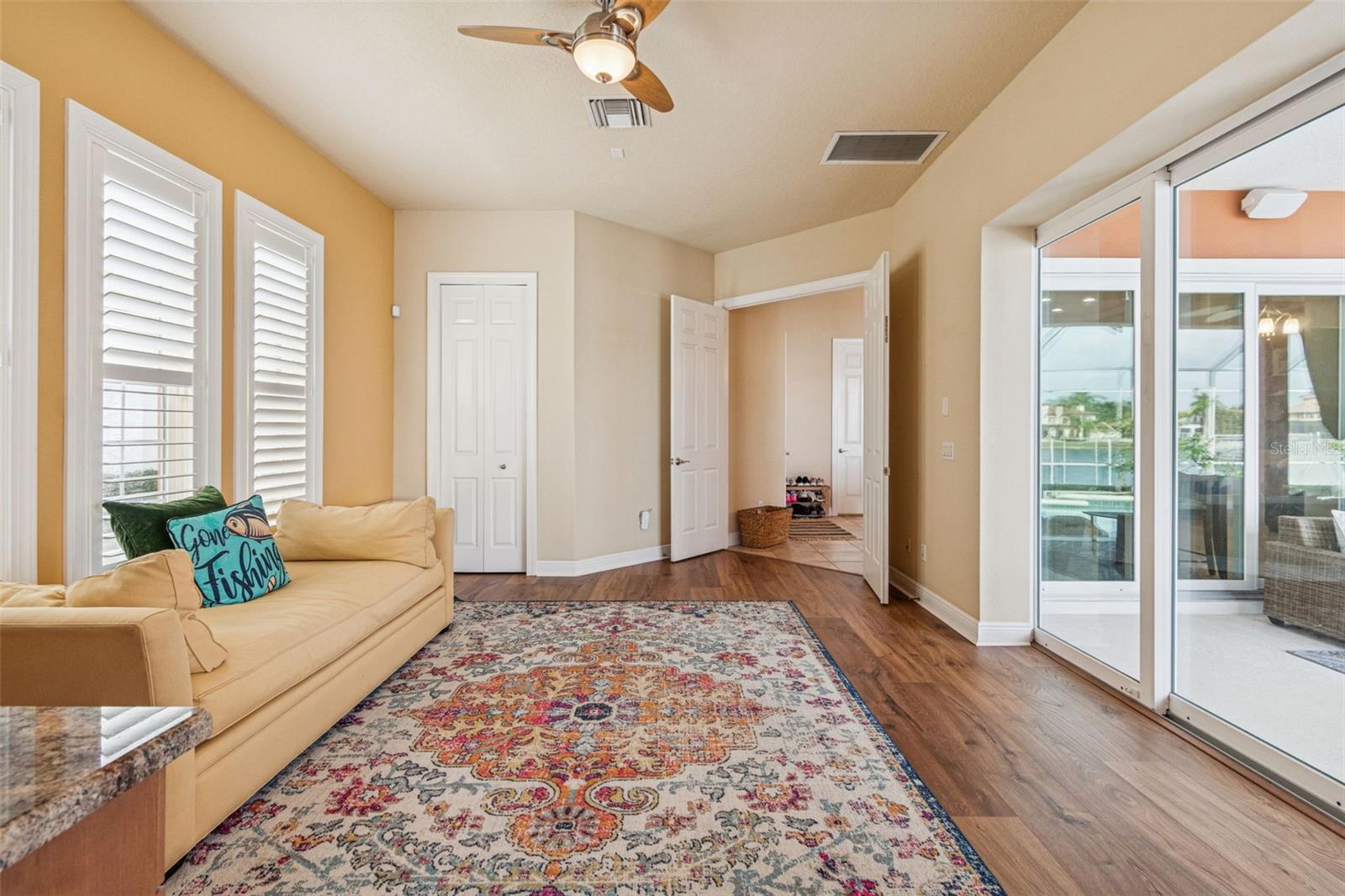 Image 36 of 76 For 729 Manns Harbor Drive