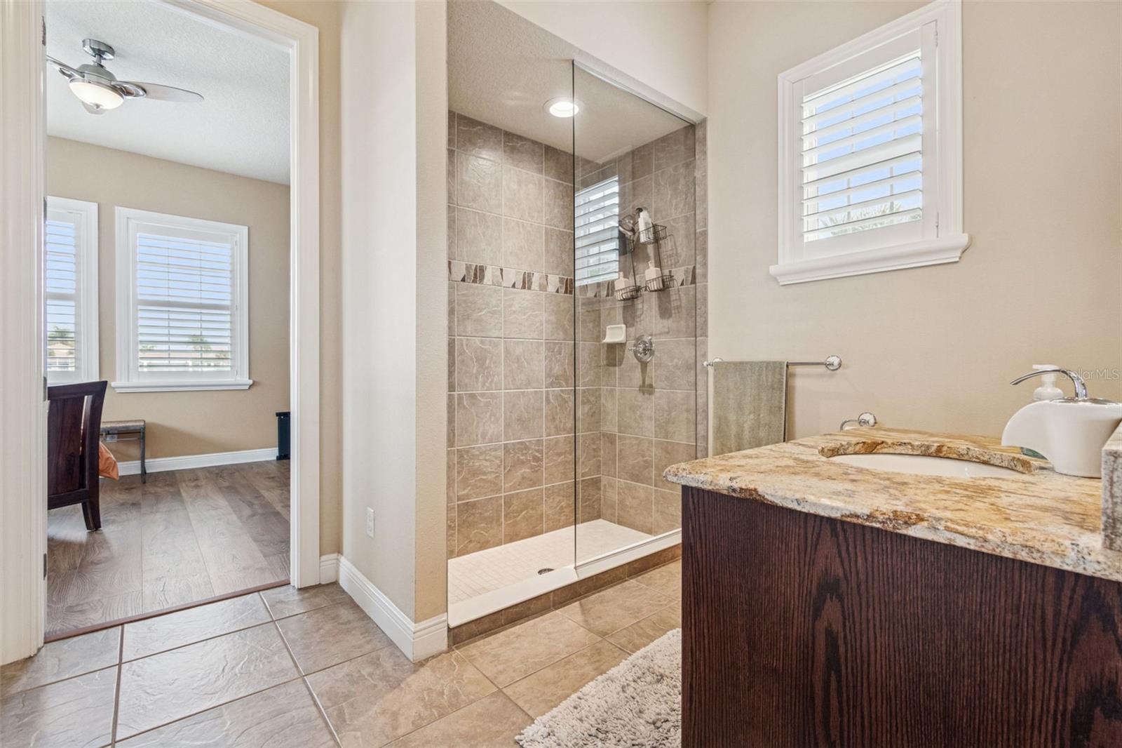 Image 38 of 76 For 729 Manns Harbor Drive