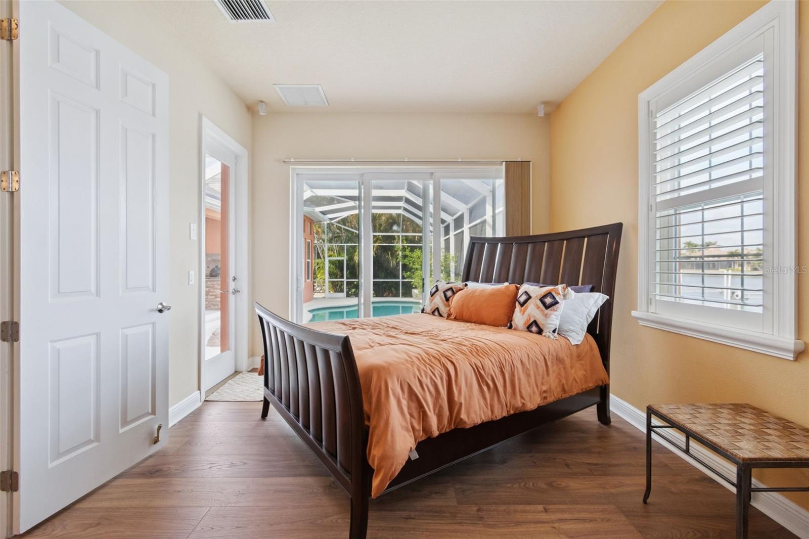 Image 41 of 76 For 729 Manns Harbor Drive