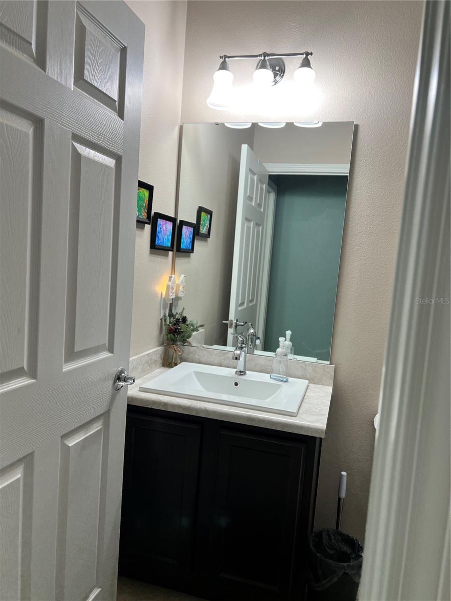 Image 8 of 40 For 15331 Stone House Drive