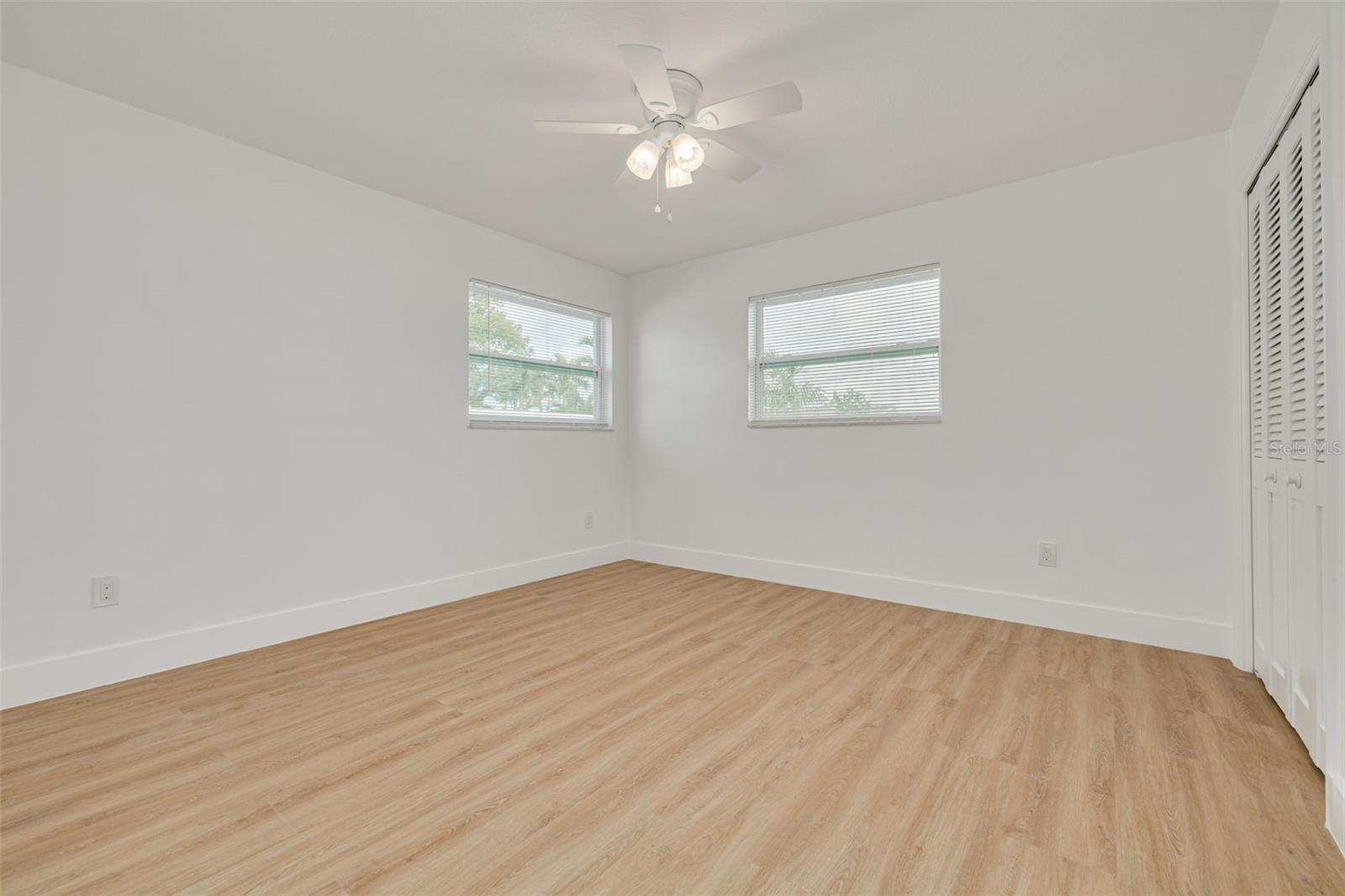 Image 25 of 39 For 13641 Pleasant Drive