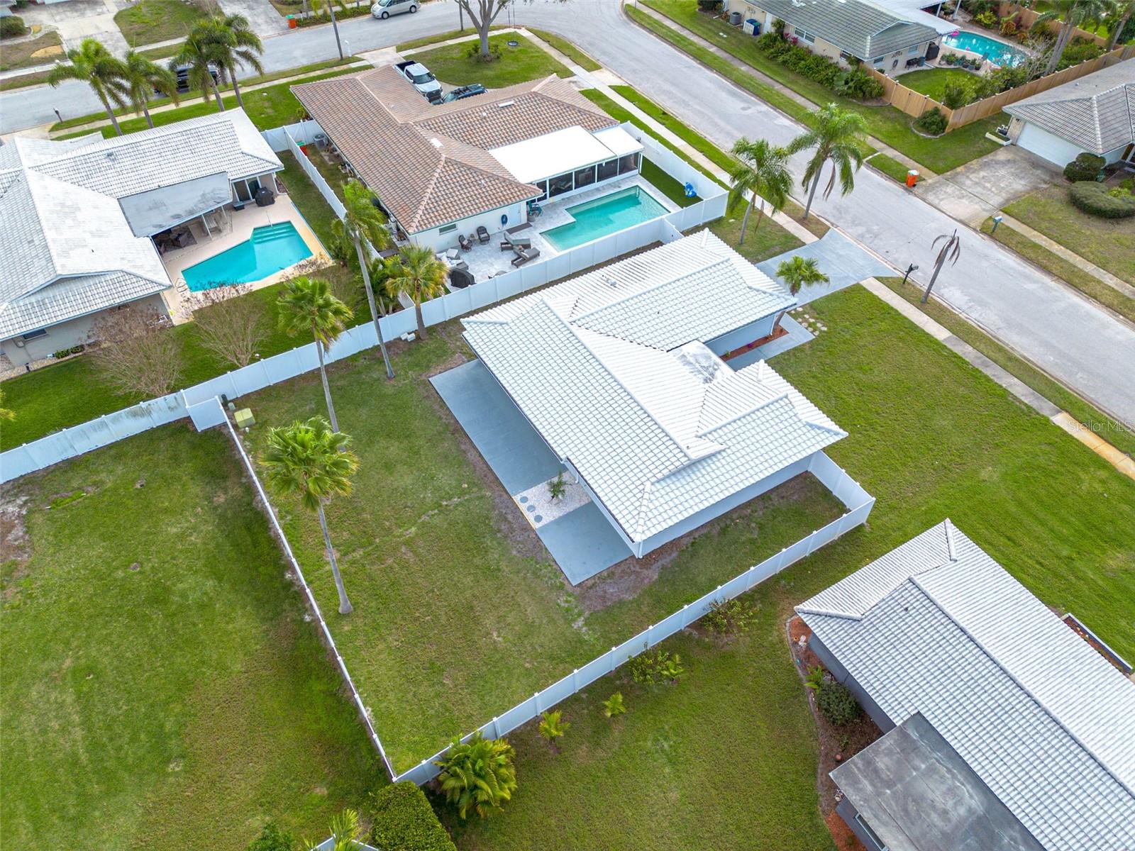 Image 28 of 39 For 13641 Pleasant Drive