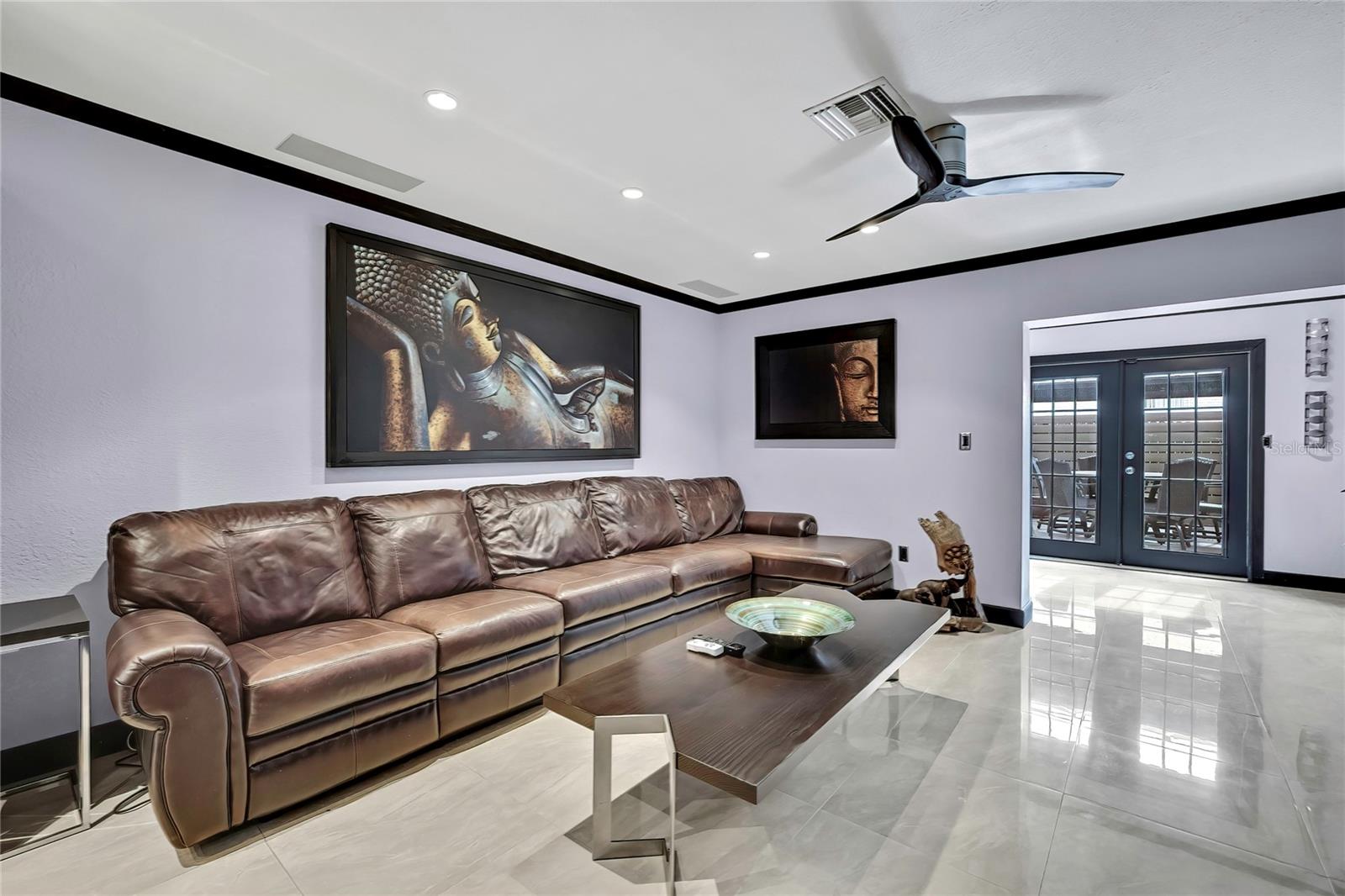 Image 16 of 39 For 3414 Arbor Oaks Court