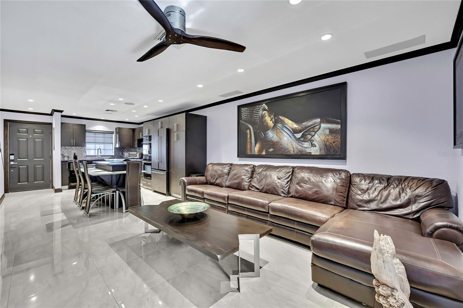 Image 18 of 39 For 3414 Arbor Oaks Court