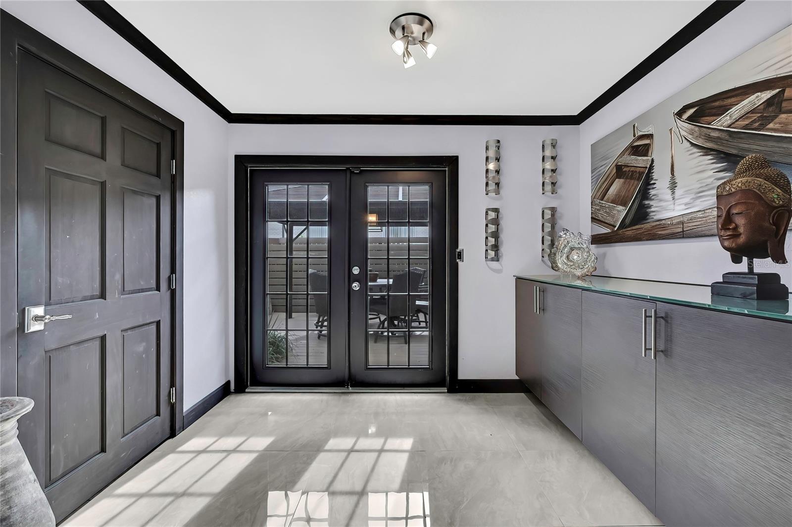 Image 21 of 39 For 3414 Arbor Oaks Court