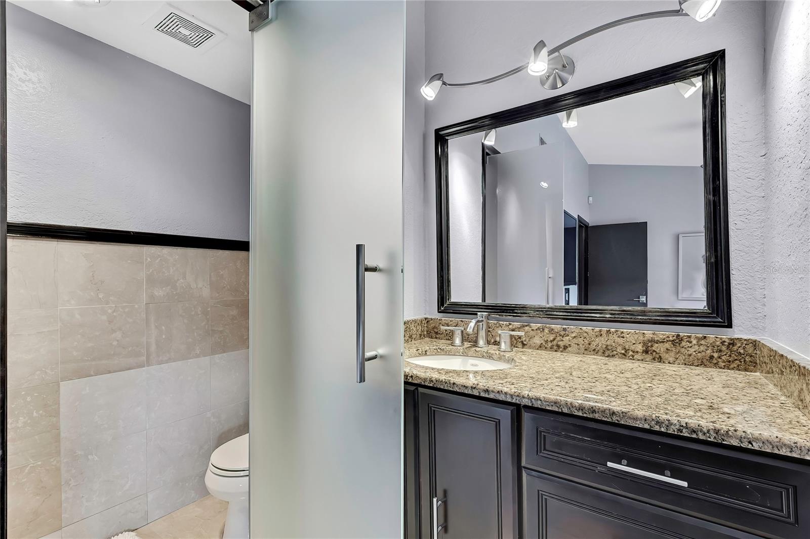 Image 28 of 39 For 3414 Arbor Oaks Court