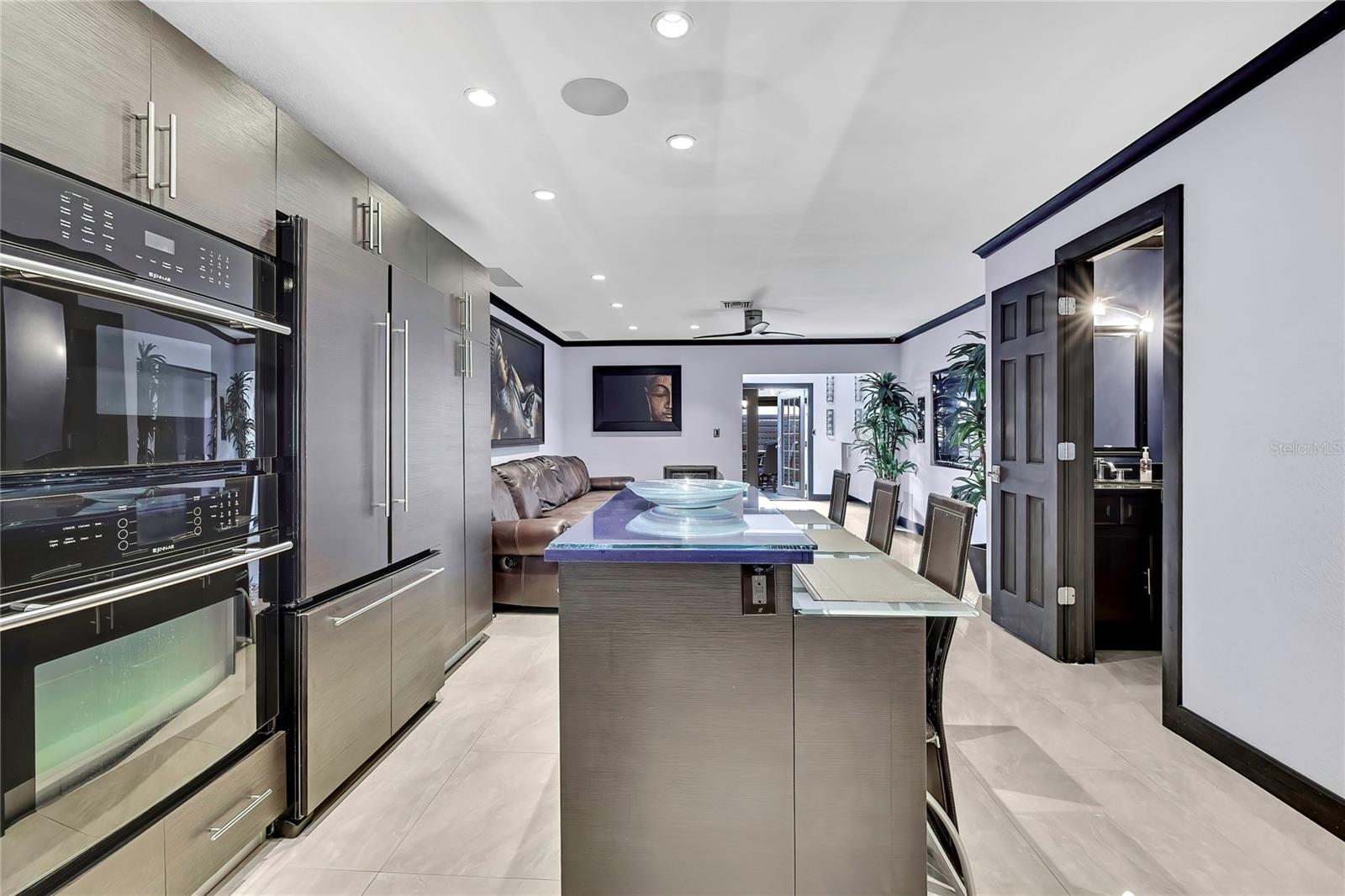 Image 4 of 39 For 3414 Arbor Oaks Court