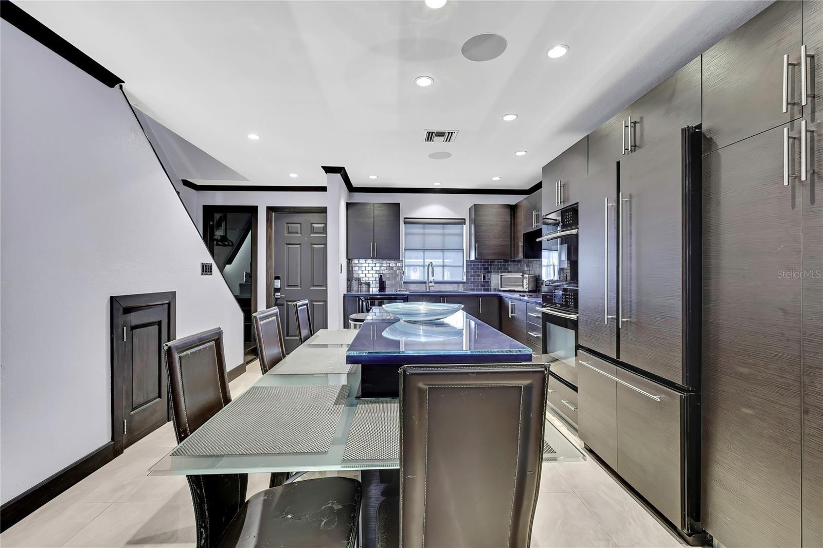 Image 8 of 39 For 3414 Arbor Oaks Court