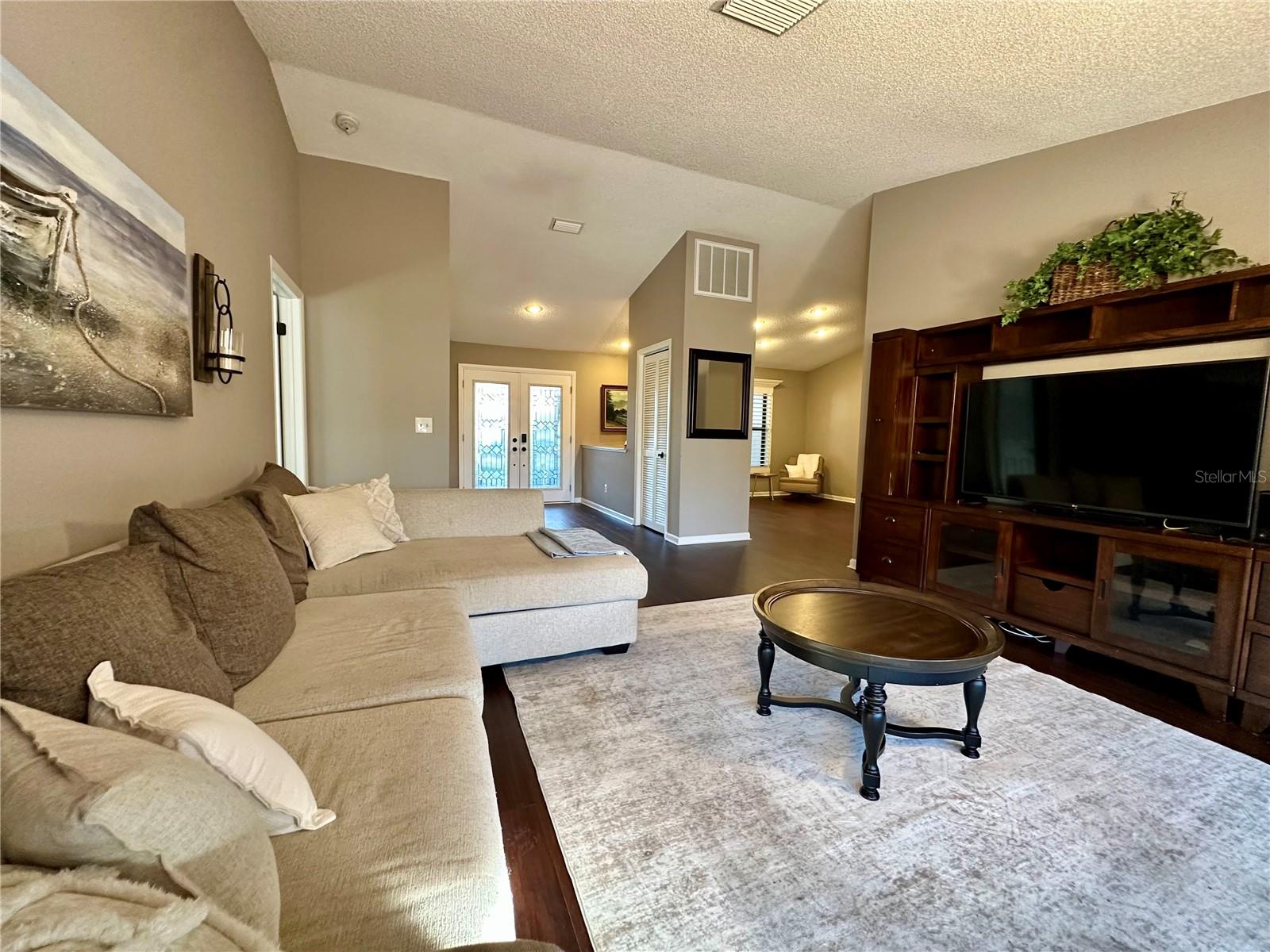 Image 13 of 69 For 10116 130th Lane