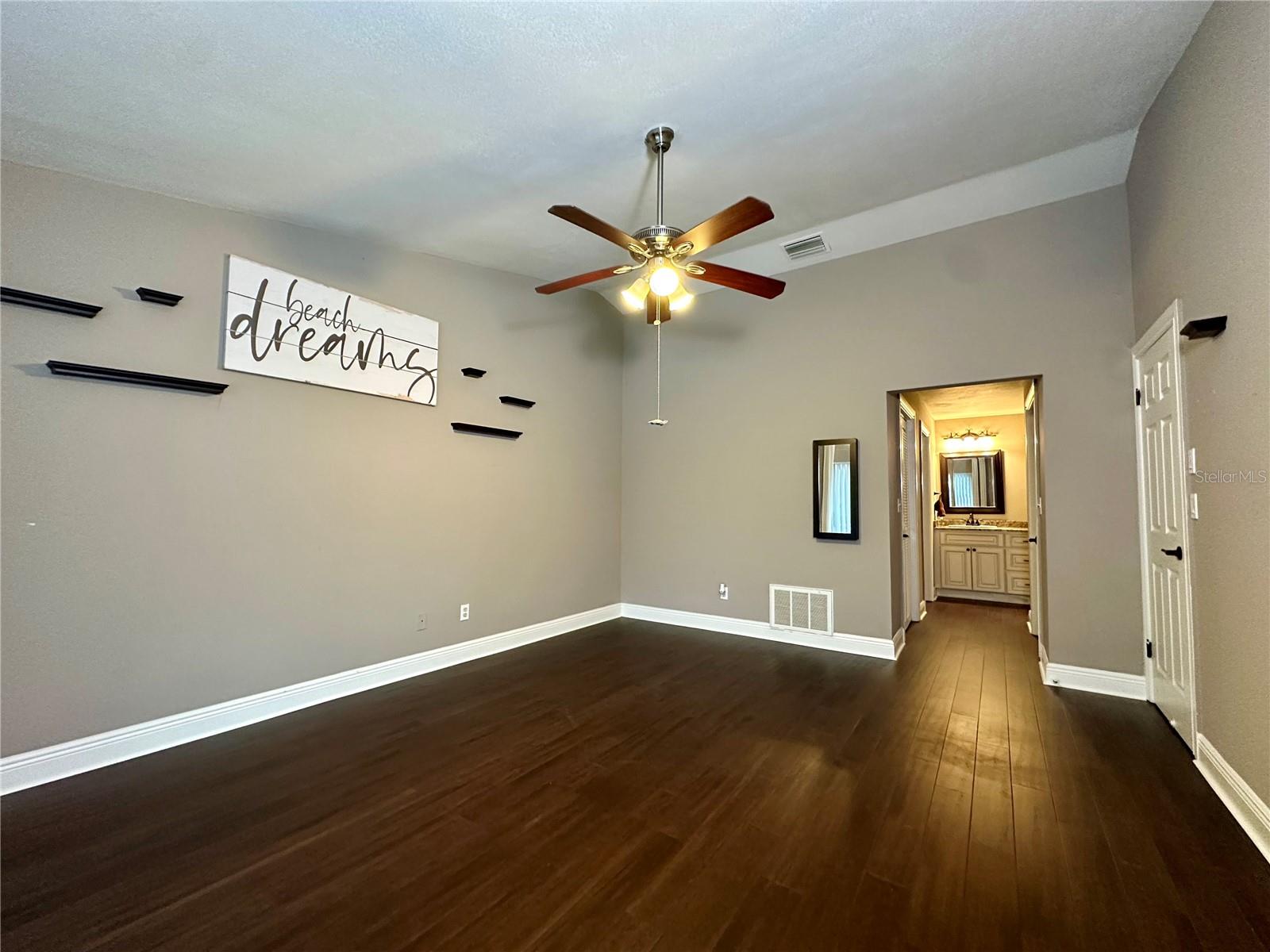 Image 19 of 69 For 10116 130th Lane