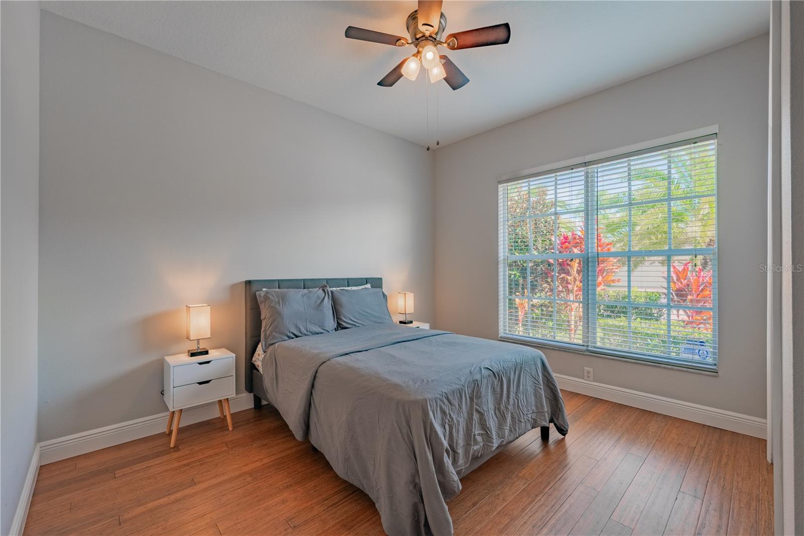 Image 18 of 53 For 18028 Java Isle Drive