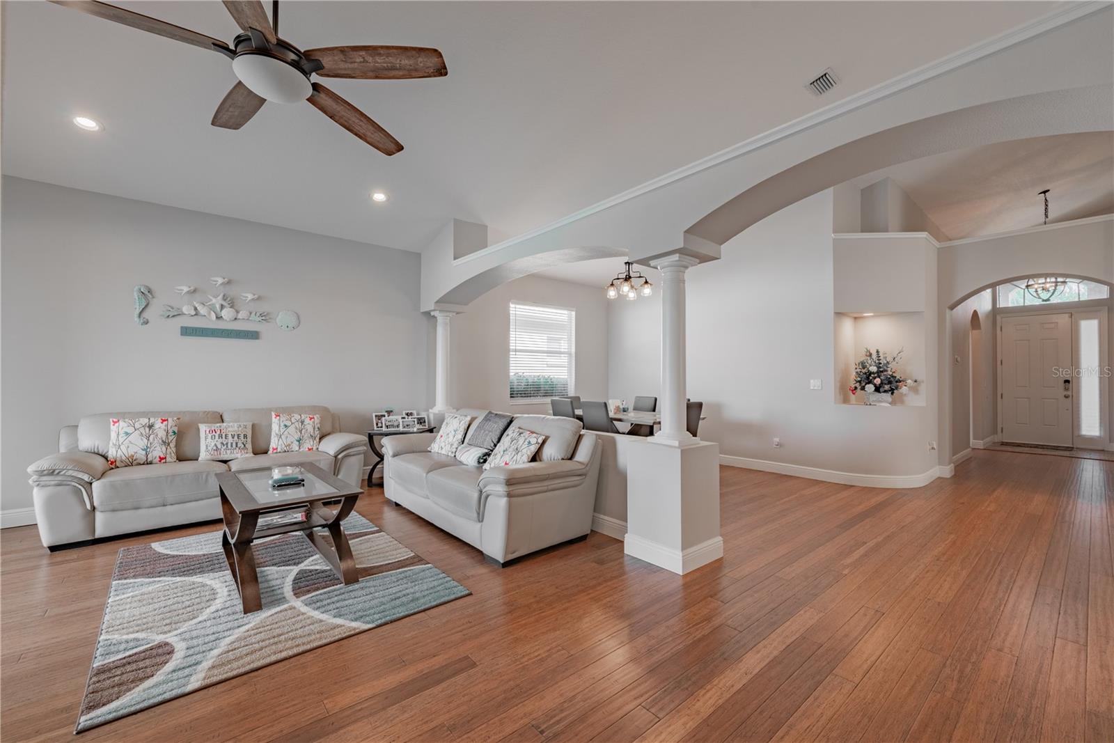 Image 31 of 53 For 18028 Java Isle Drive