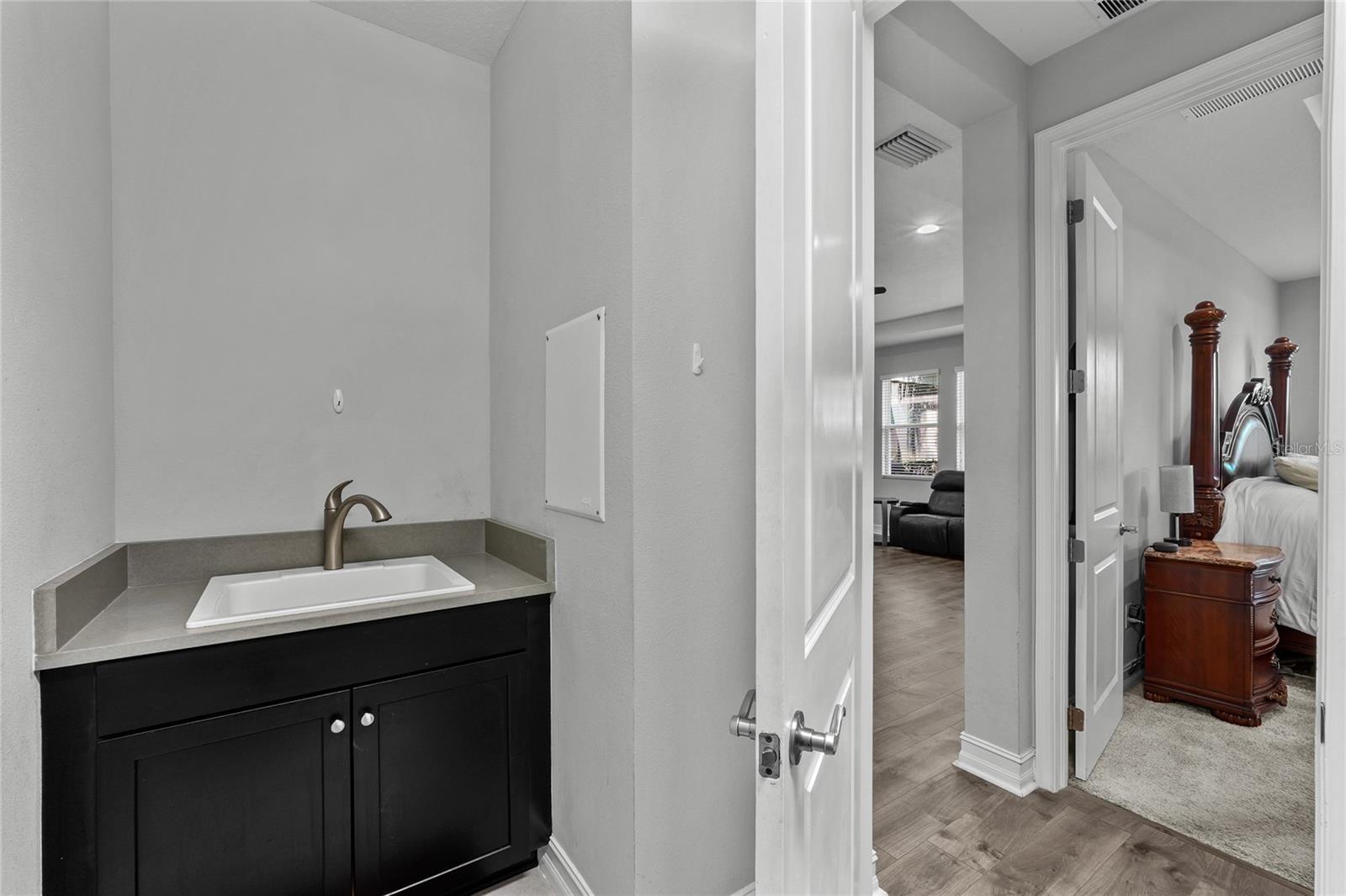 Image 24 of 36 For 1423 Keystone Ridge Circle