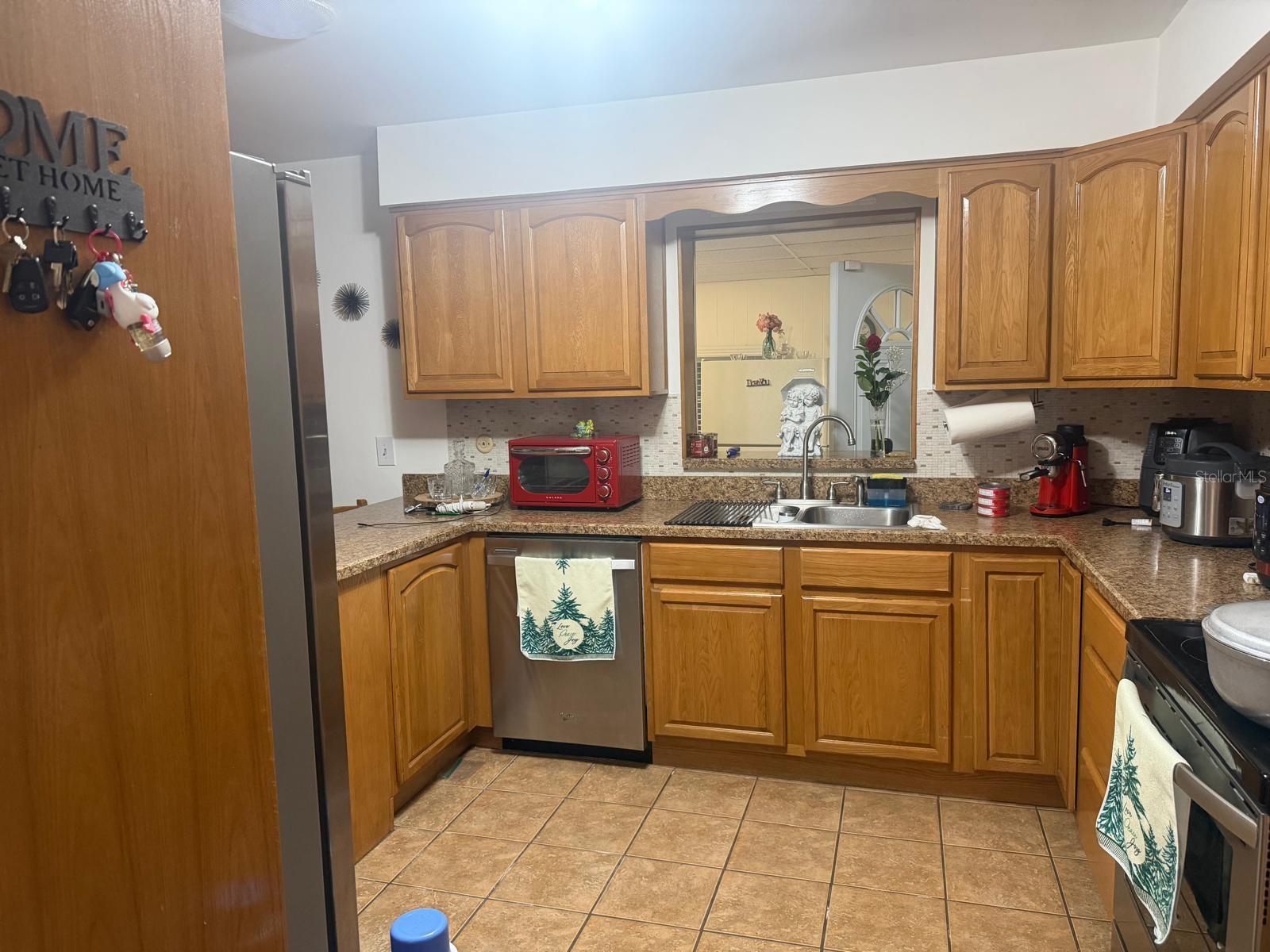 Image 7 of 14 For 11102 28th Street