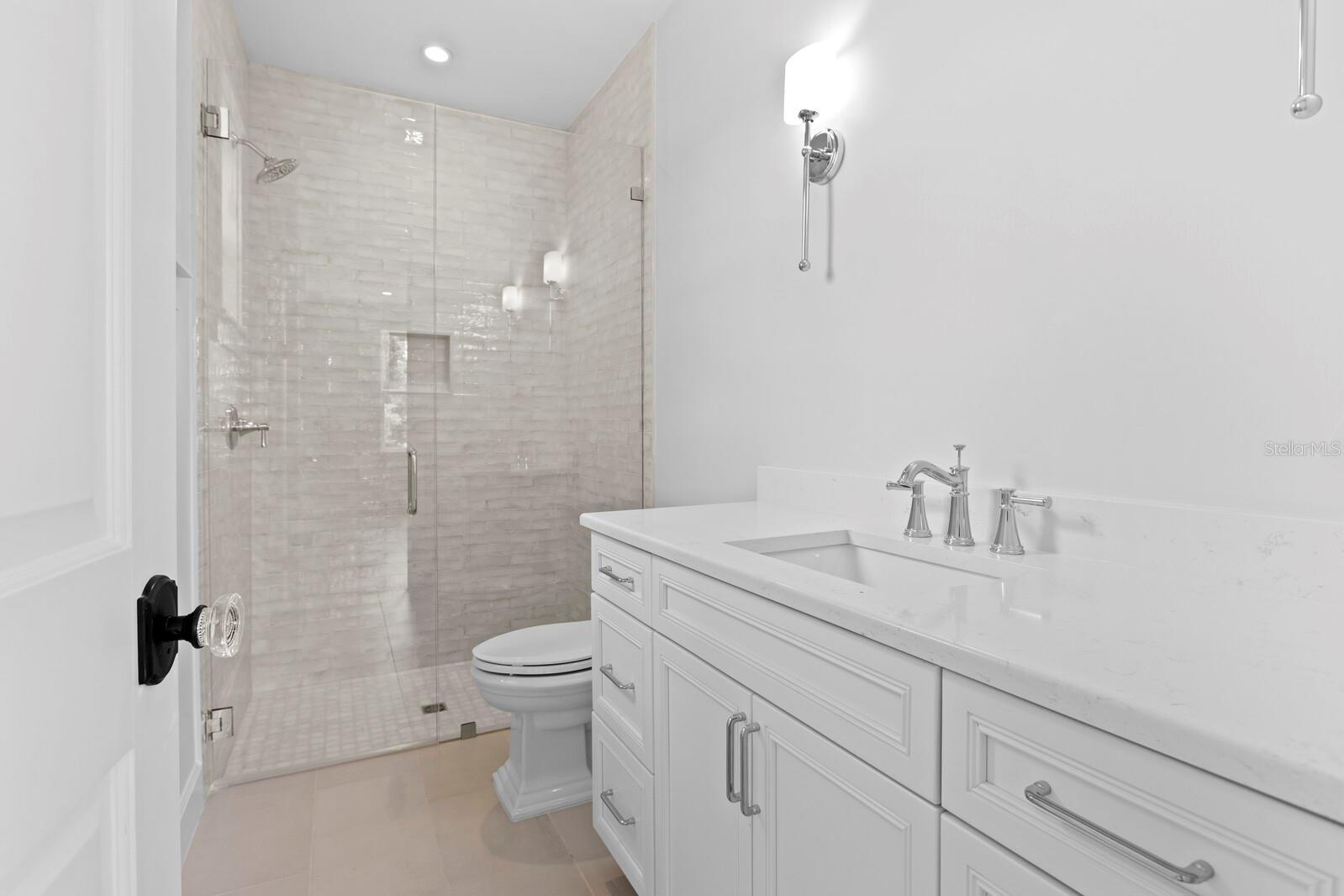 Image 39 of 56 For 4536 Swann Avenue