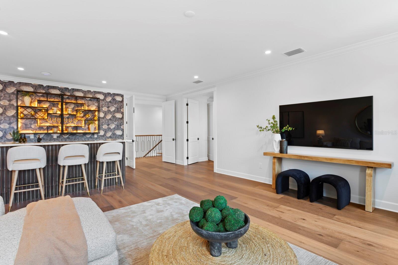 Image 41 of 56 For 4536 Swann Avenue