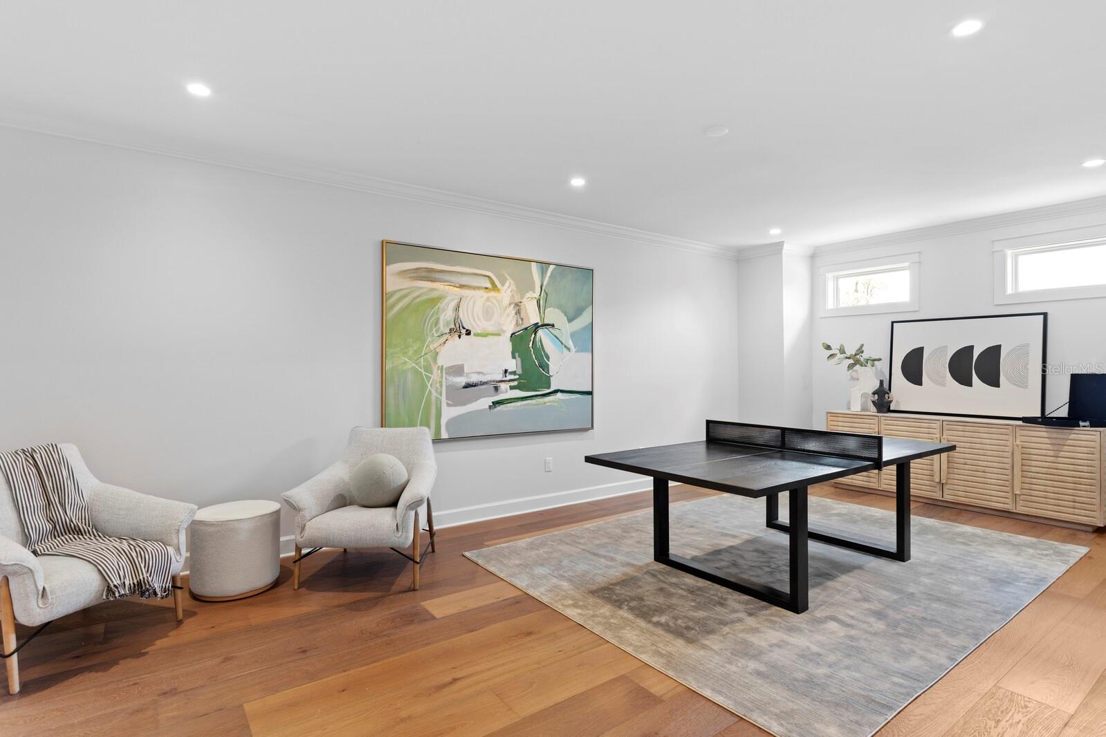 Image 44 of 56 For 4536 Swann Avenue