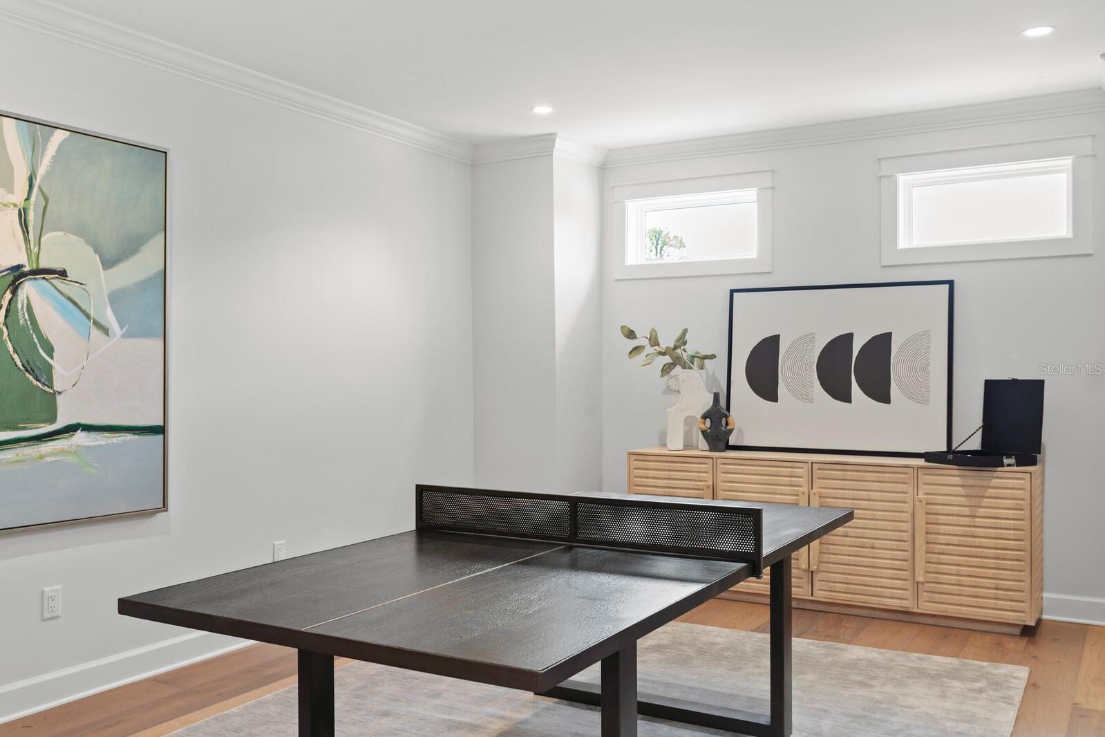 Image 45 of 56 For 4536 Swann Avenue