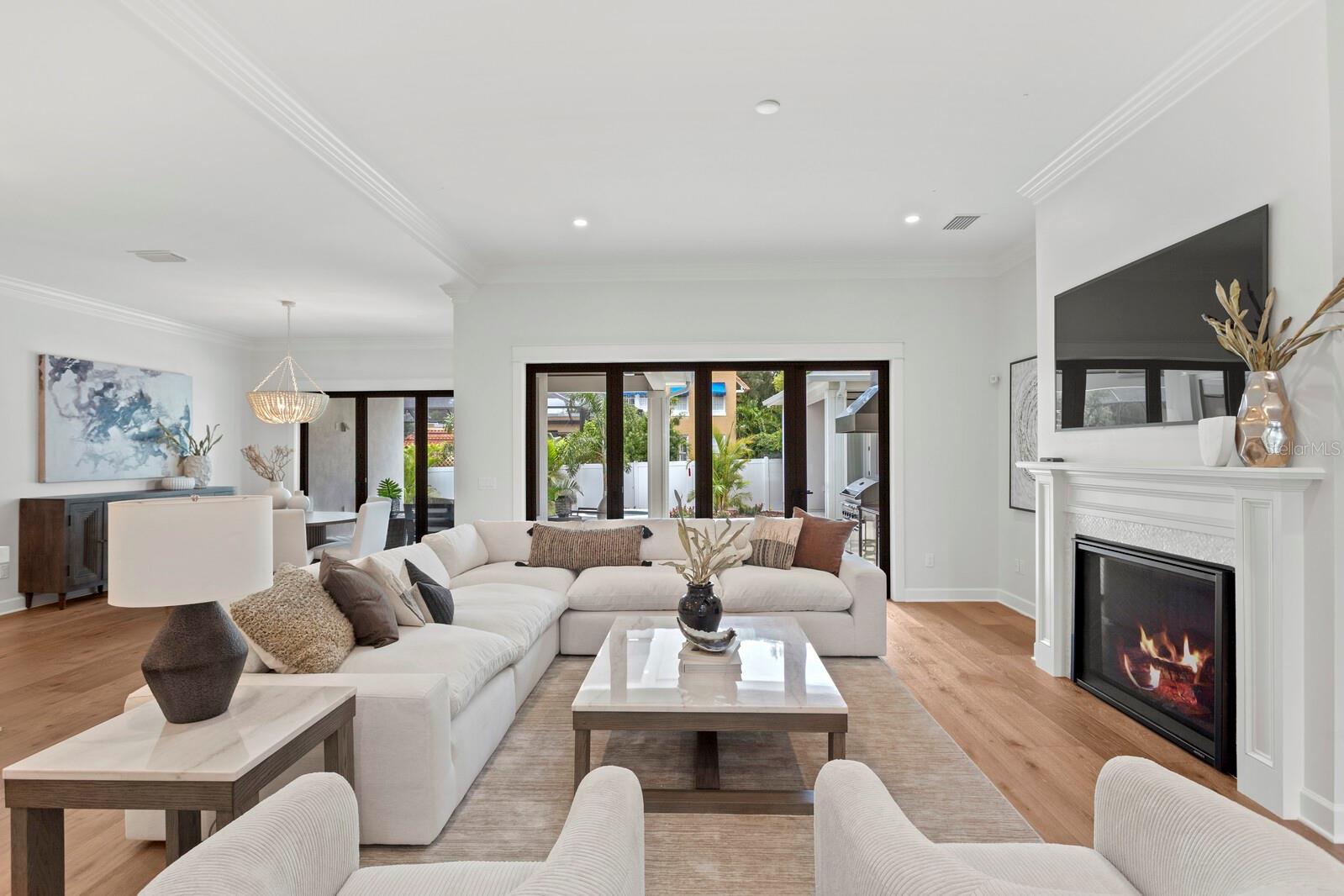 Image 8 of 56 For 4536 Swann Avenue