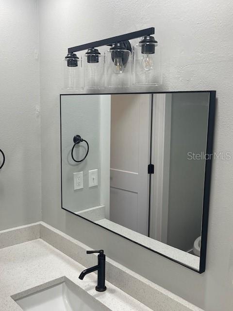 Image 17 of 27 For 12149 Armenia Gables Circle 12149