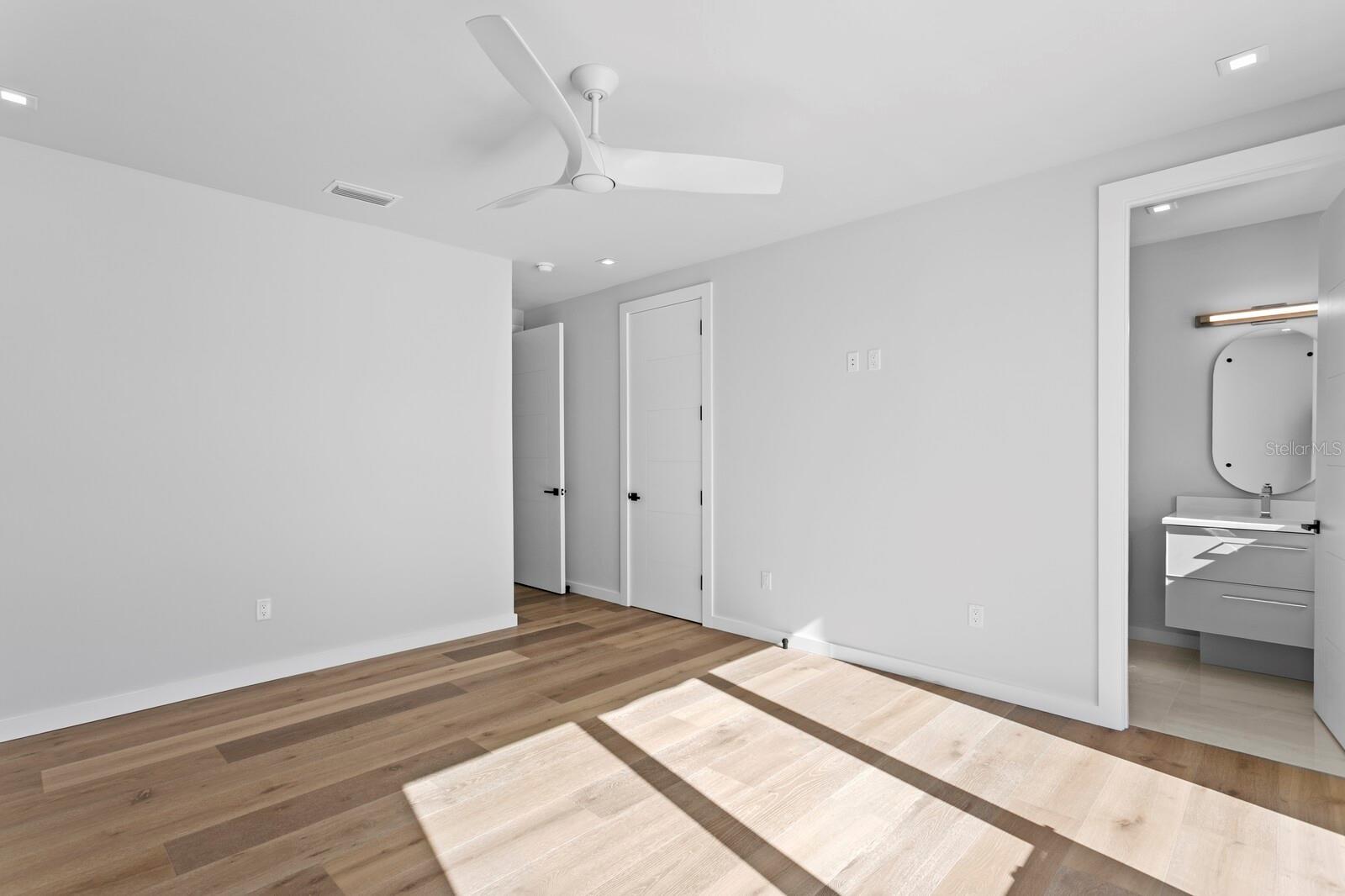 Image 47 of 76 For 70 Gulf Boulevard