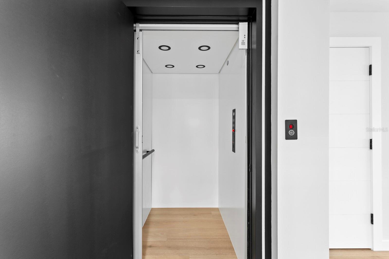 Image 56 of 76 For 70 Gulf Boulevard