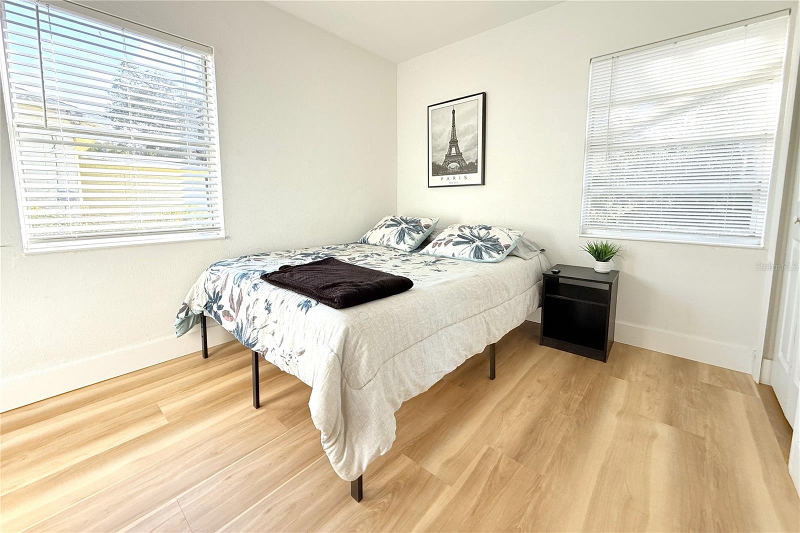 Image 33 of 40 For 4316 Berkley Drive