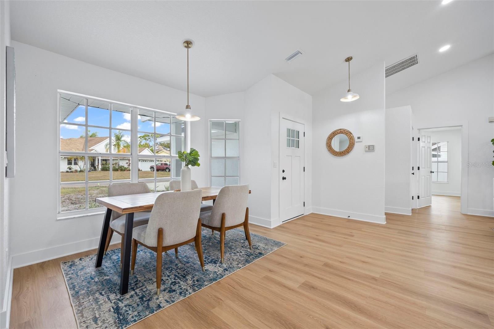 Image 15 of 47 For 4845 26th Court S