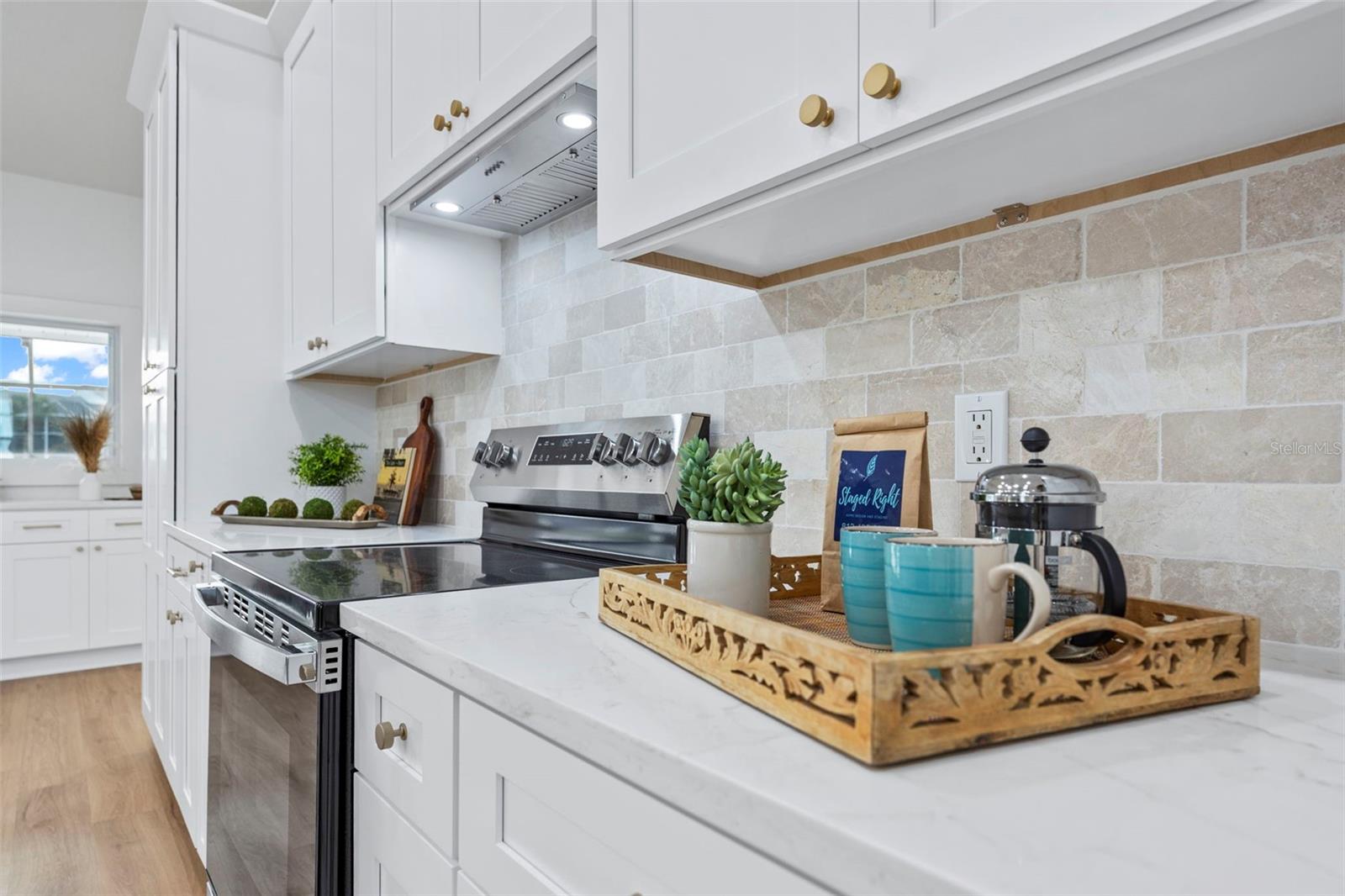 Image 17 of 47 For 4845 26th Court S