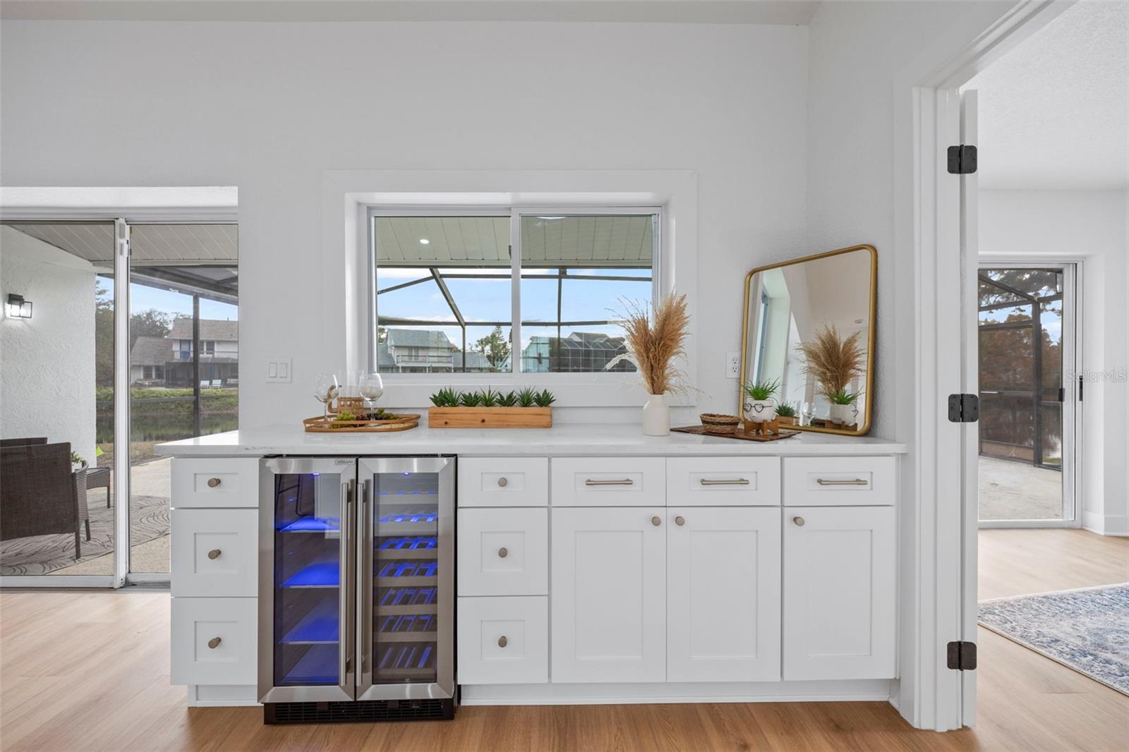 Image 21 of 47 For 4845 26th Court S