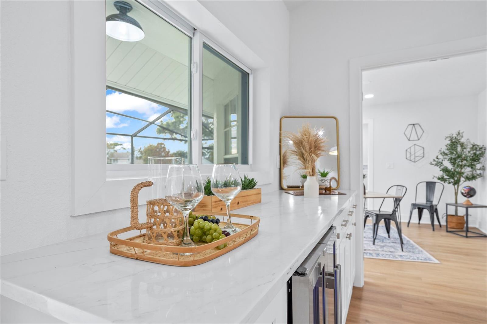 Image 22 of 47 For 4845 26th Court S