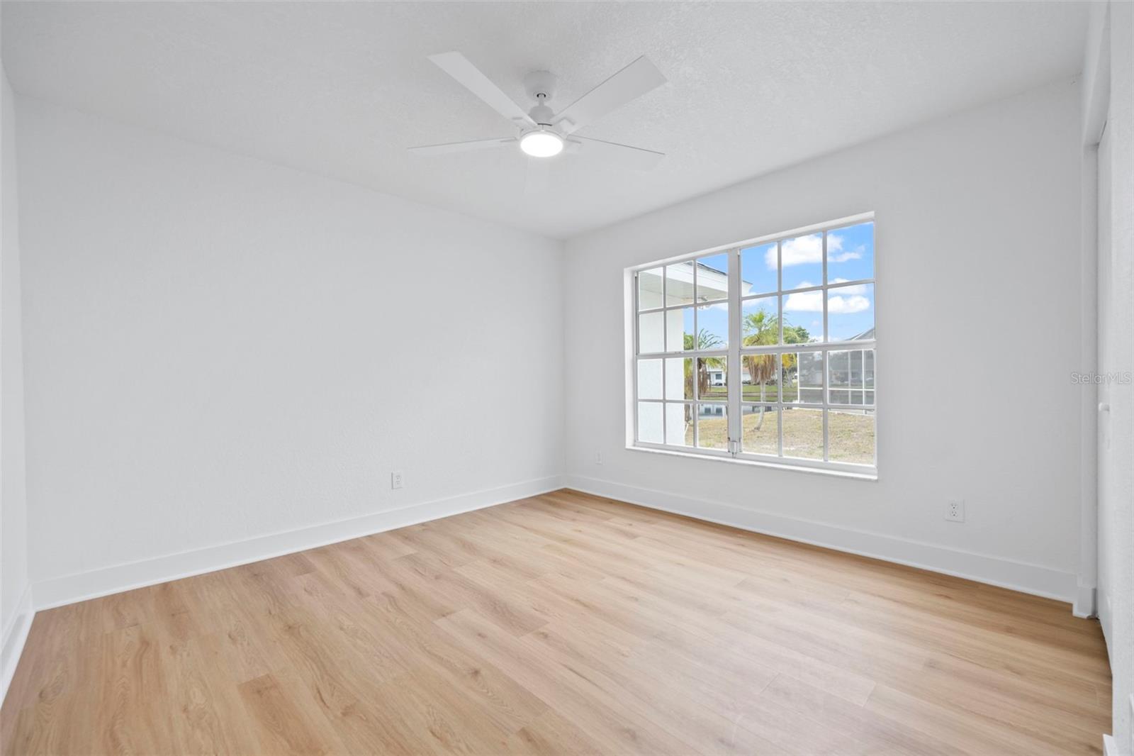 Image 35 of 47 For 4845 26th Court S