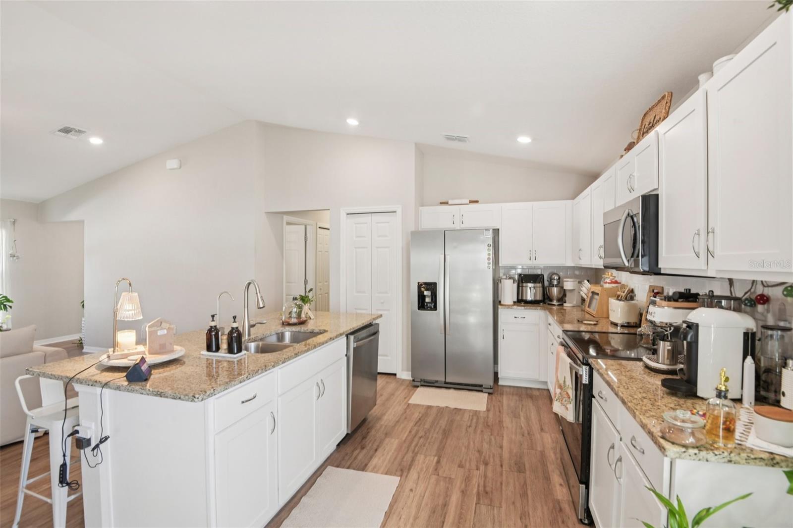 Image 17 of 45 For 523 Valentina Lane