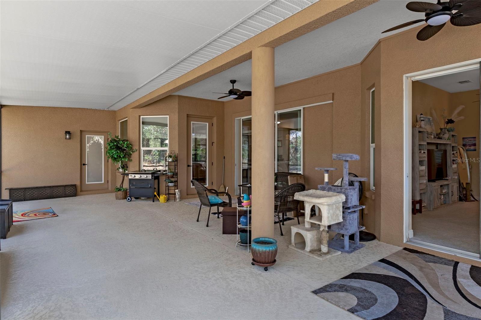 Image 38 of 63 For 39 Linder Street